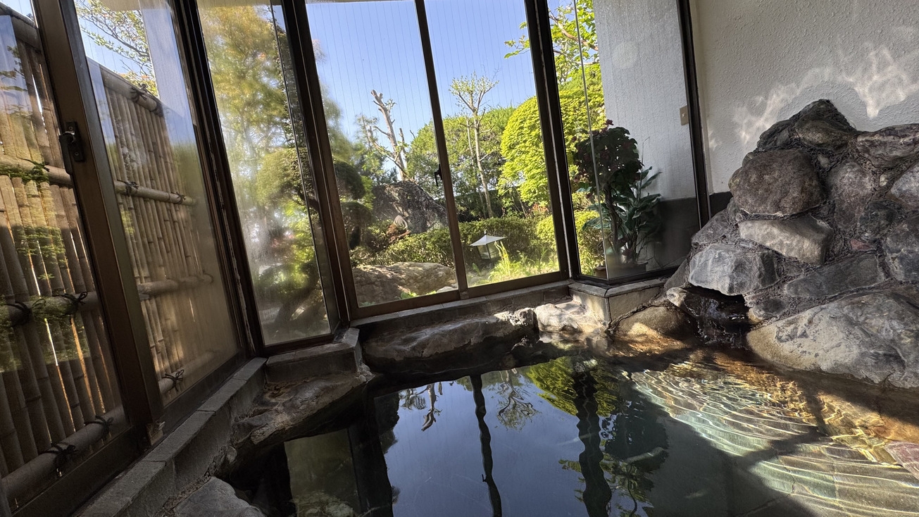 【素泊まり】伊香保温泉中心街まで送迎付き｜ビジネスや観光、一人旅にも快適♪白銀の湯で癒しのひととき