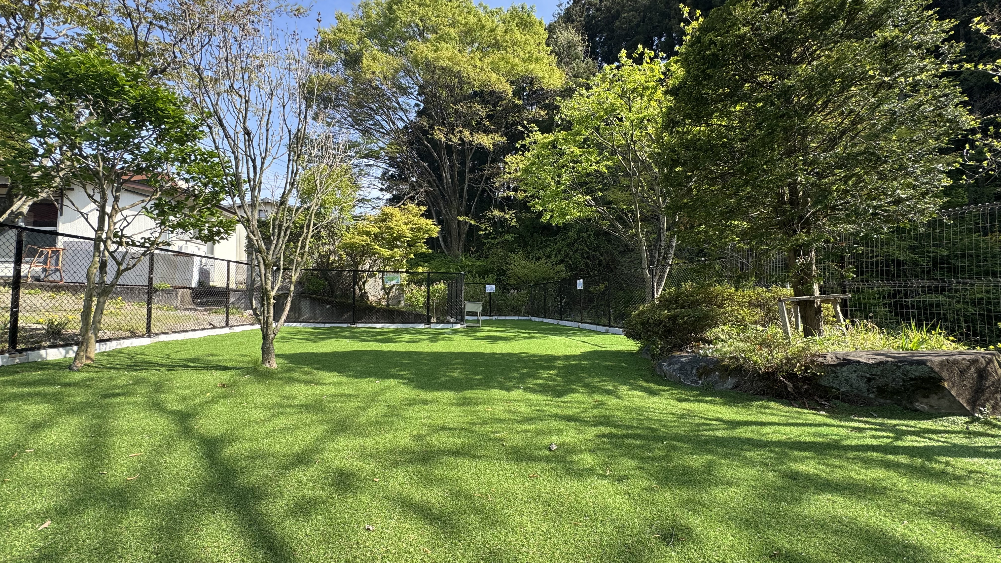 120平米の広々ドッグラン