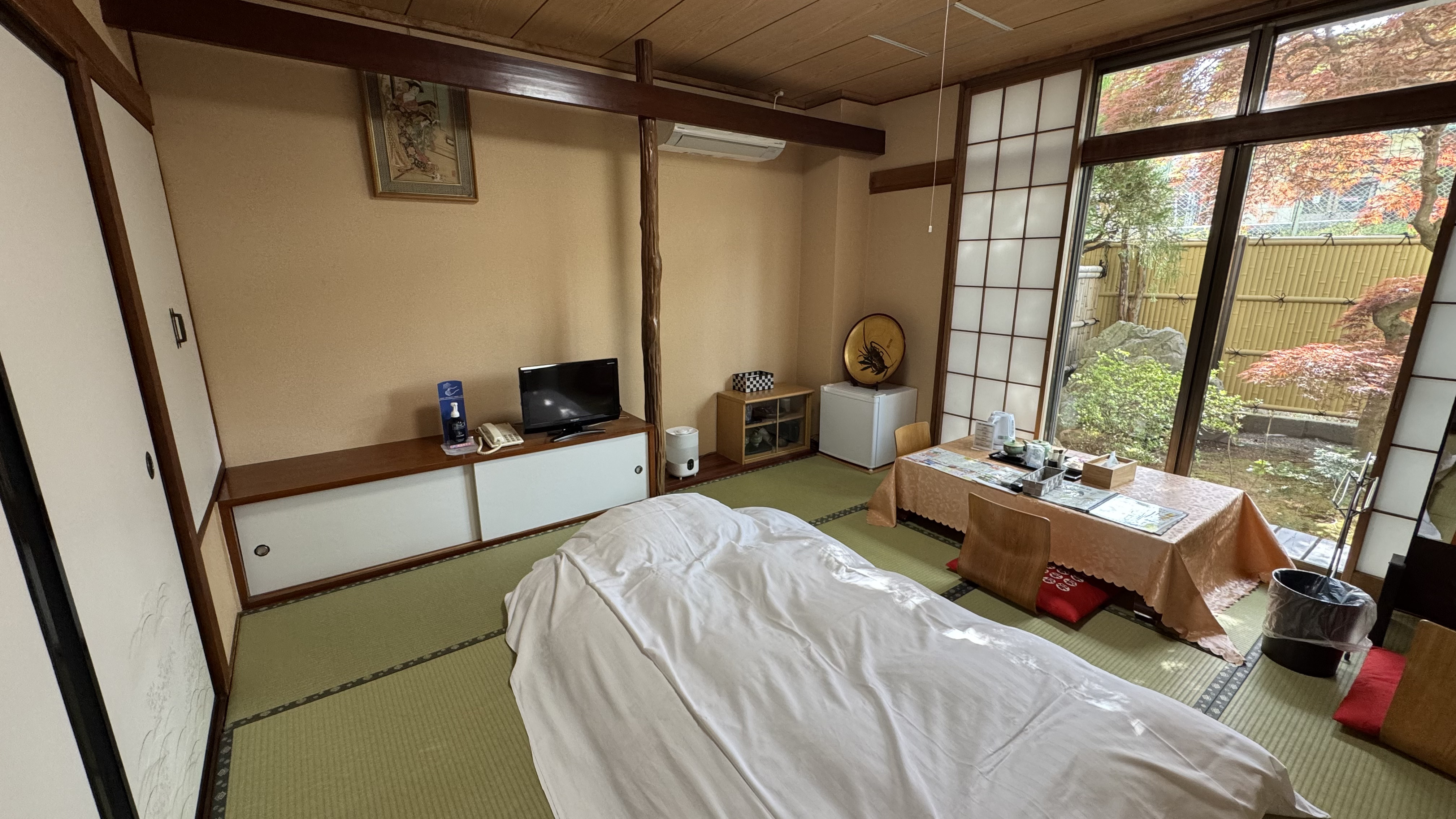 【訳あり】和室8畳（バス・トイレ無）