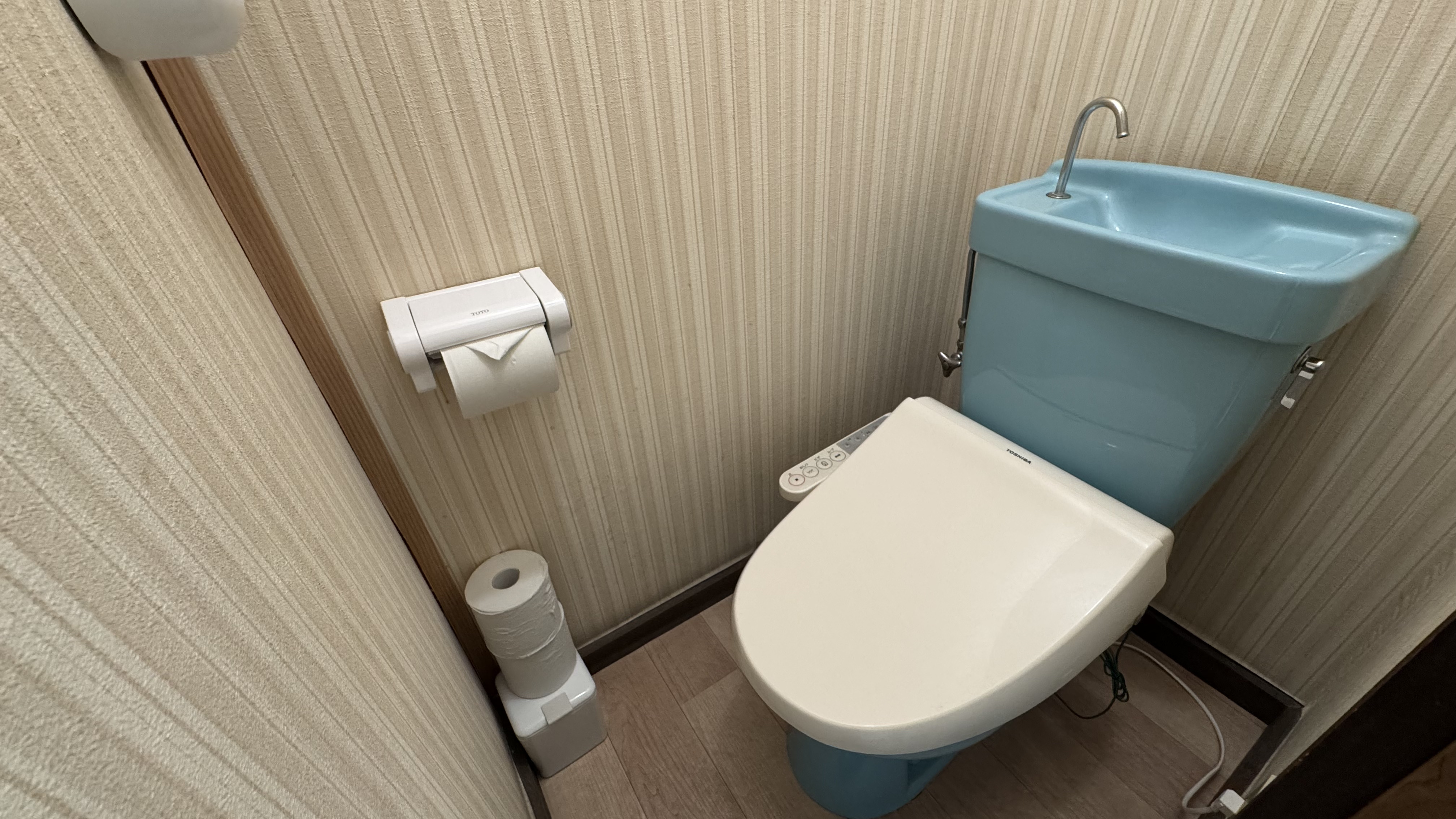 和室6畳（トイレ付）