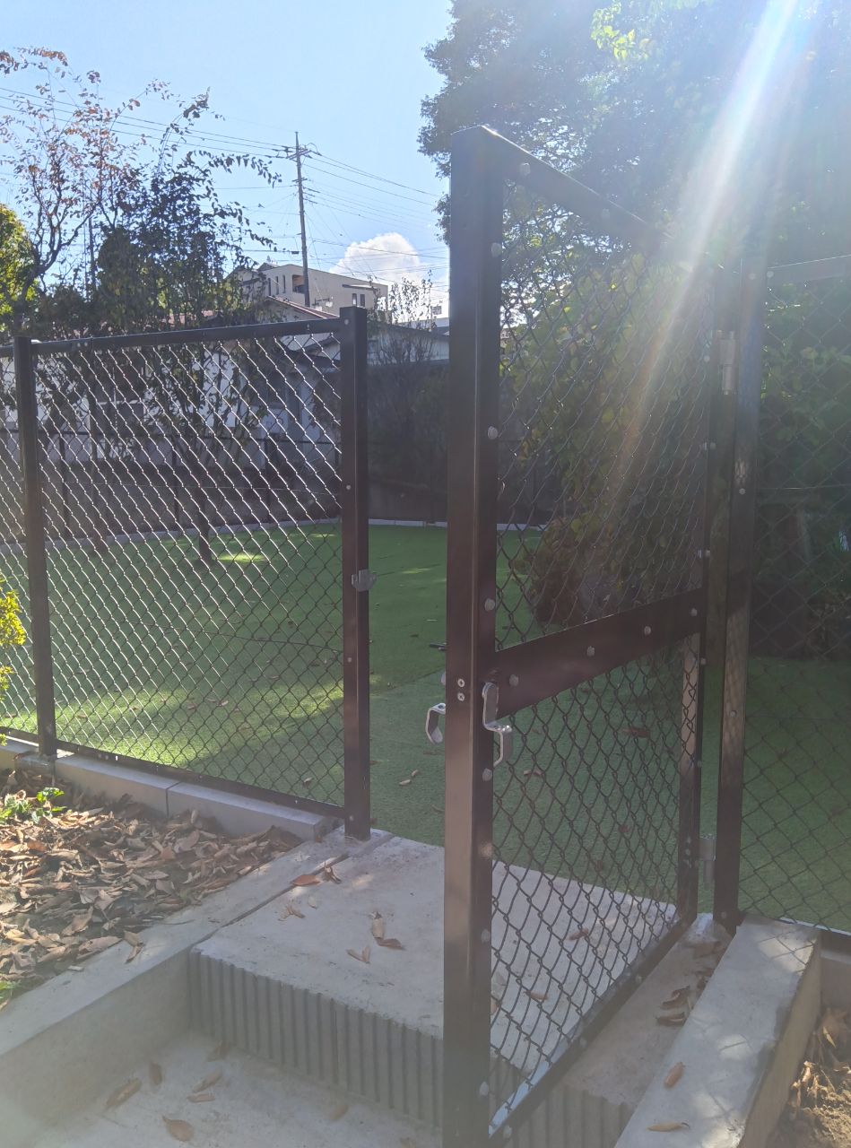 小型犬用ドックラン完成