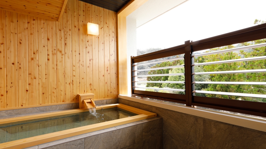 2022年4月オープン　露天風呂客室【小満】露天風呂　マウントビュー　※お湯は温泉ではありません
