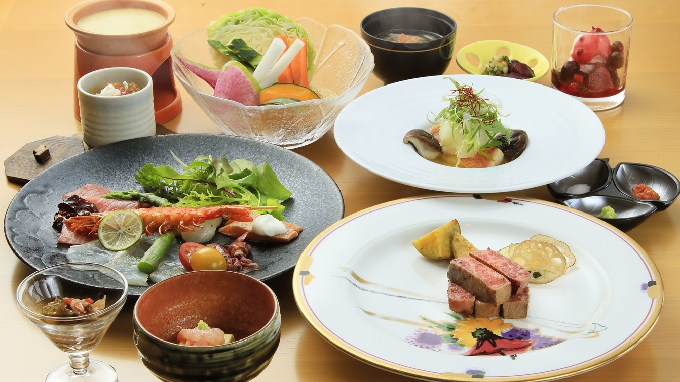 【20％OFF】【楽天スーパーSALE】当館最上級コースがお得に／ゆったり贅沢ステイ＜特選コース□＞