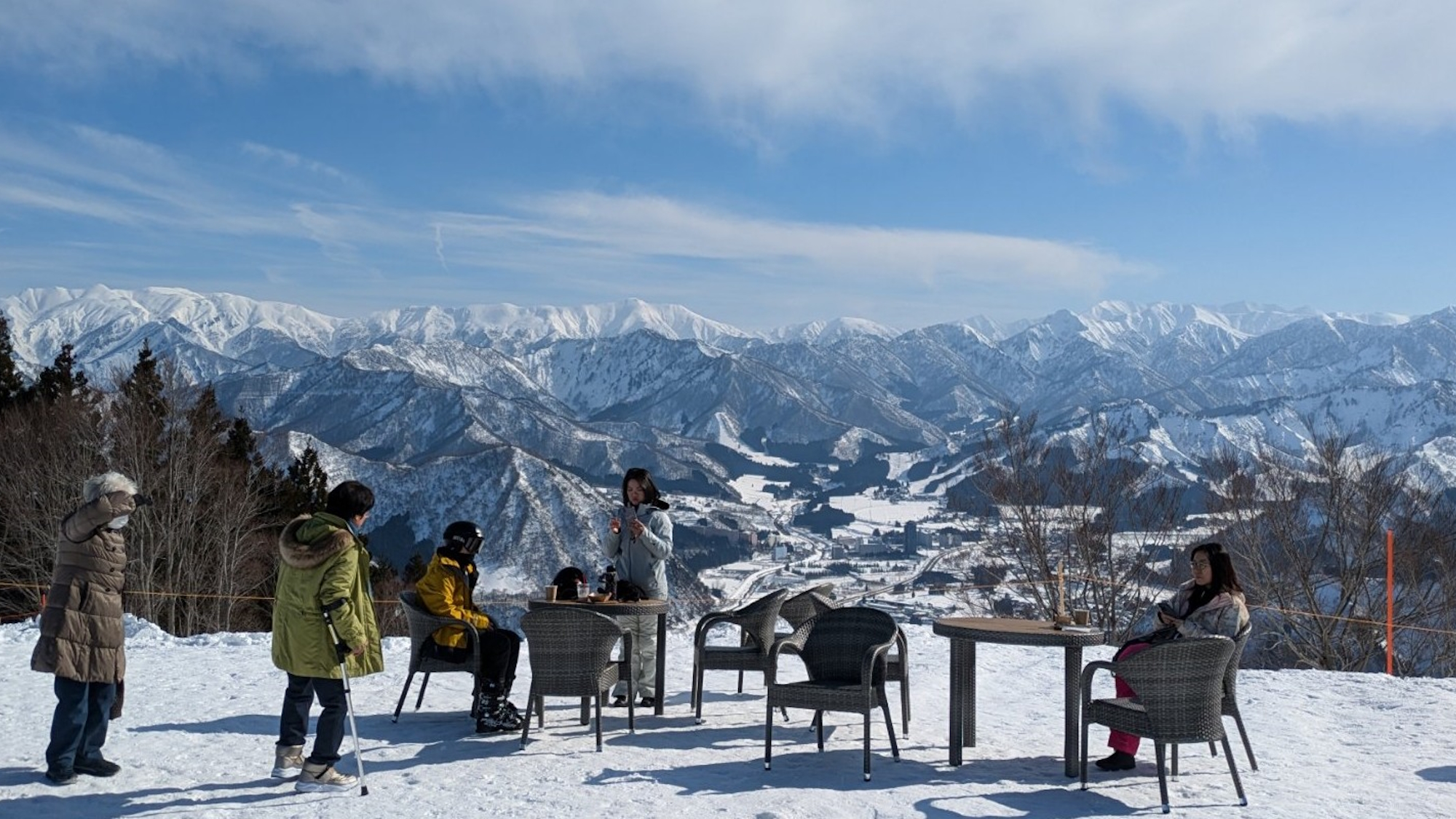 湯沢高原スキー場（車で約10分）｜KUMOCAFE