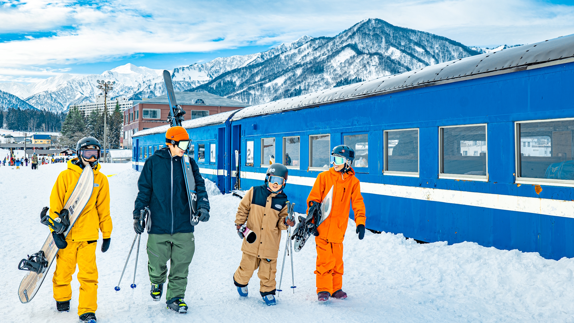 湯沢スノーリゾート（車で約5分）｜無料休憩所ブルートレイン