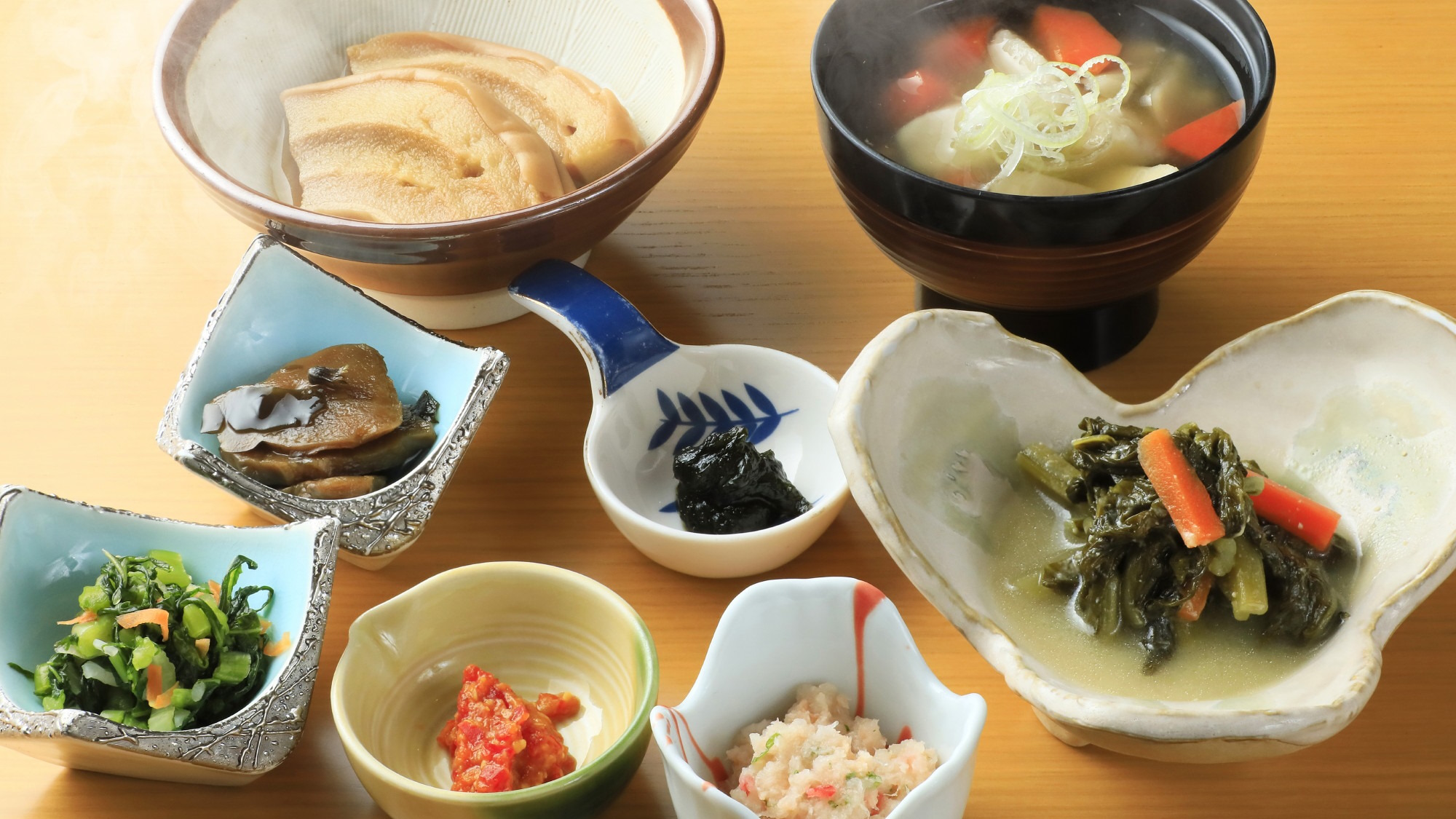 【ビュッフェ】新潟の家庭料理をぜひ味わって※一例