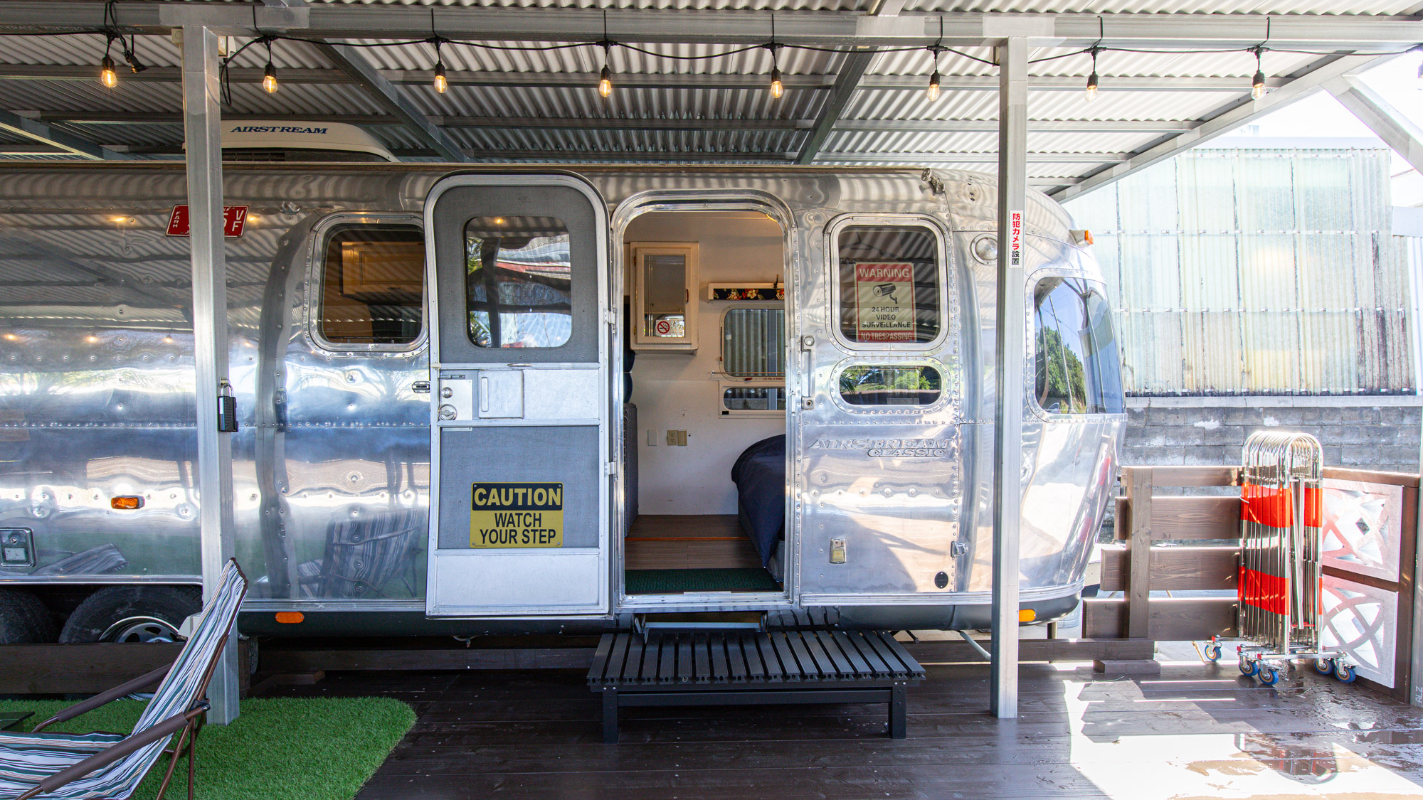 施設外観【AIR STREAM】