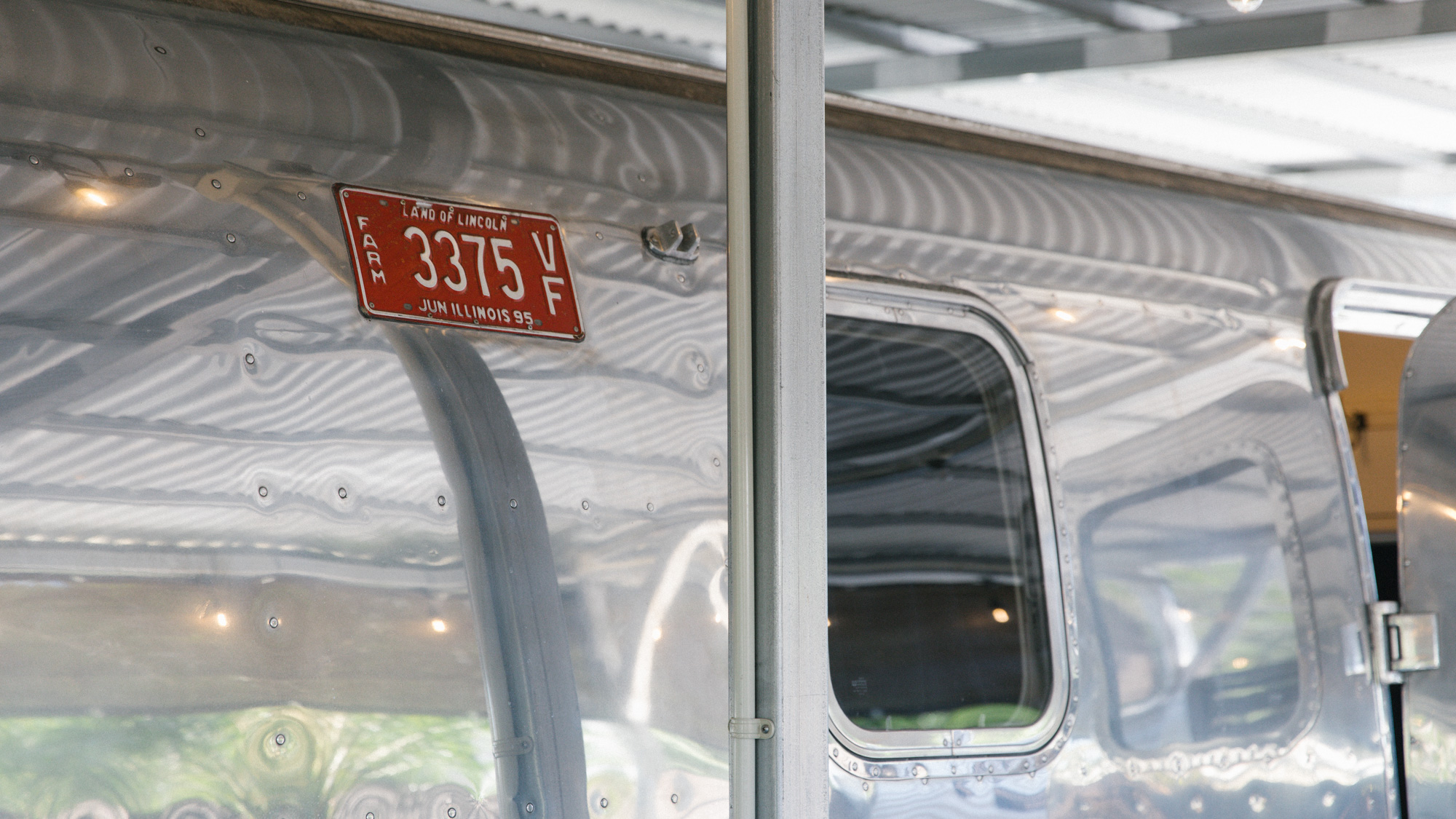 施設外観【AIR STREAM】