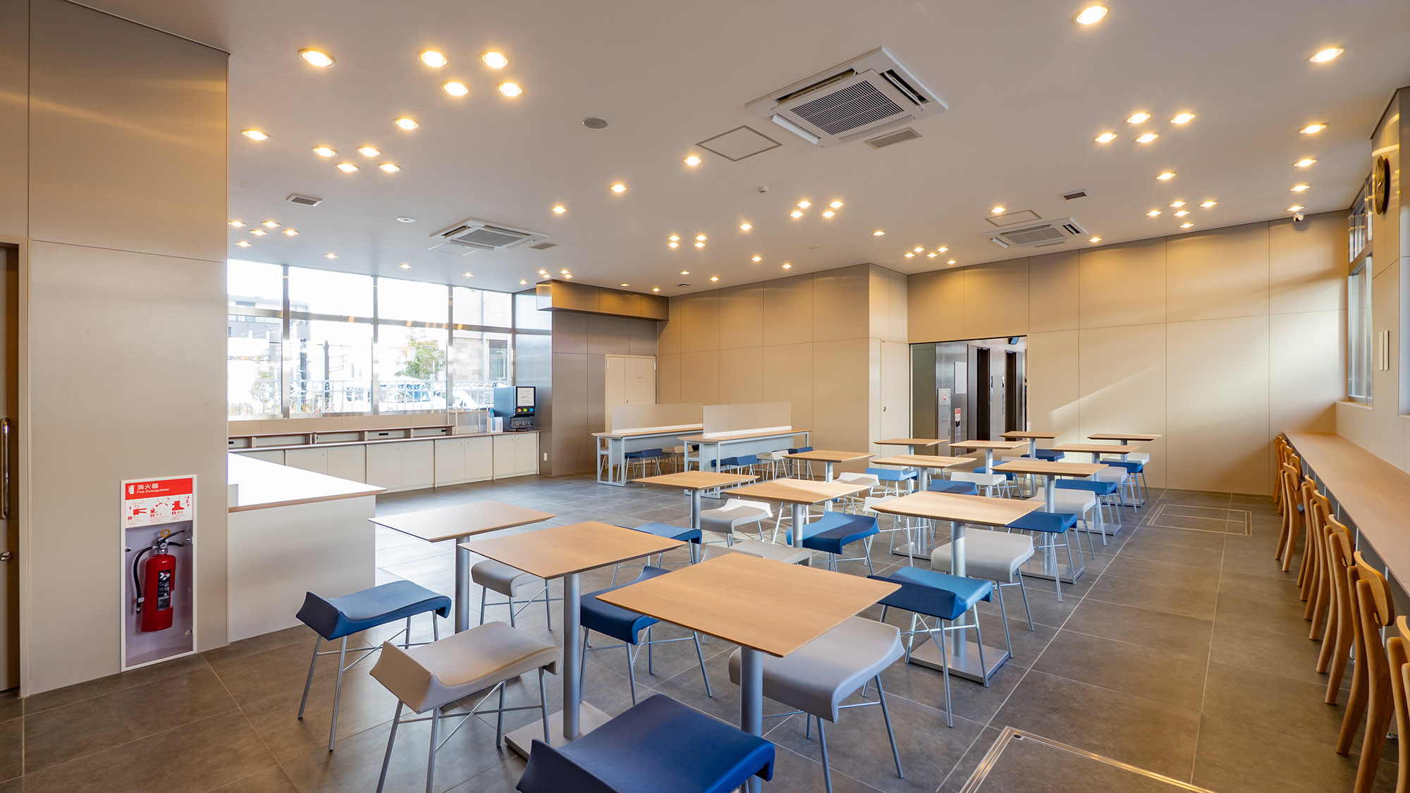 朝食会場