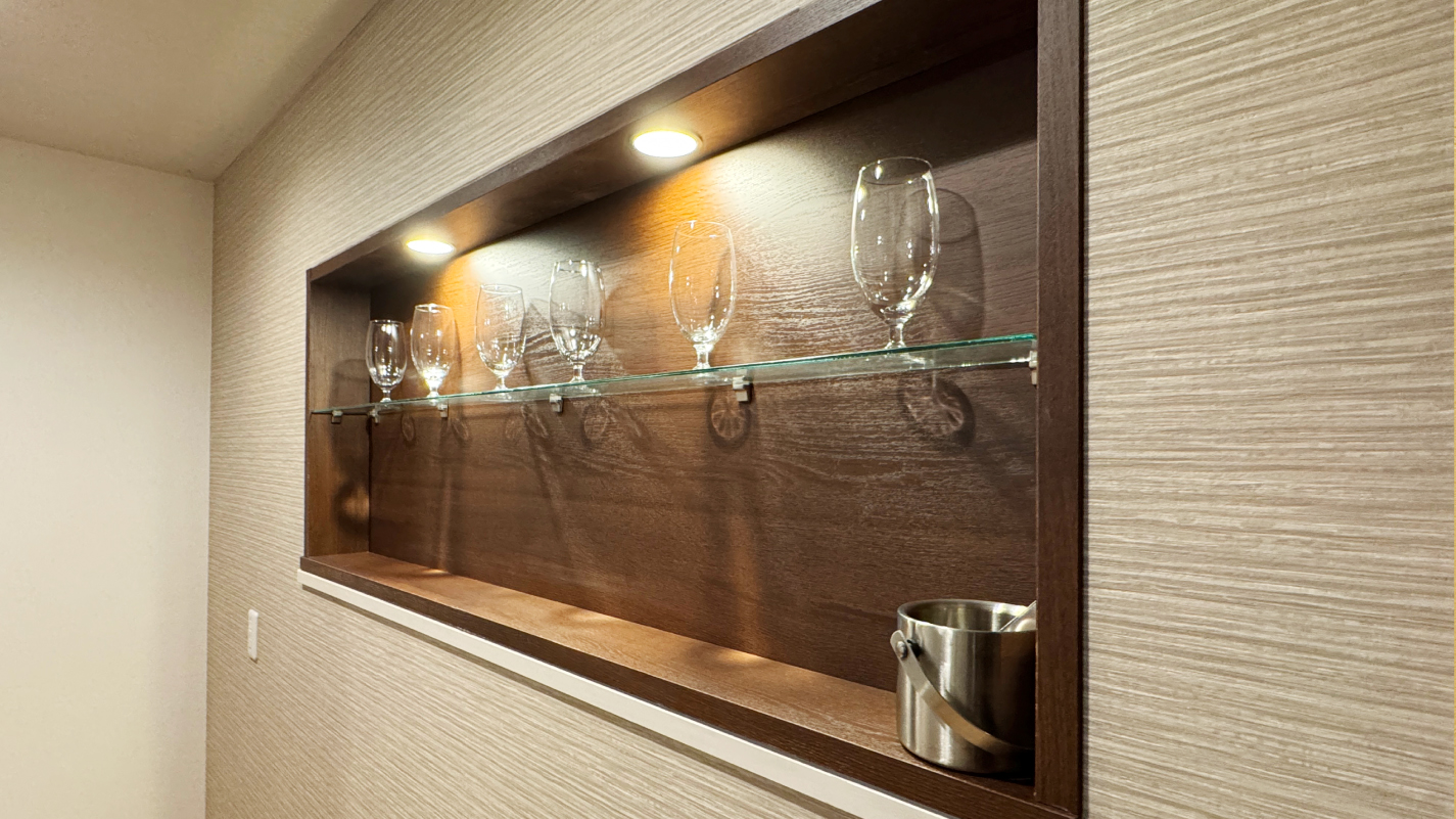 【デラックス】