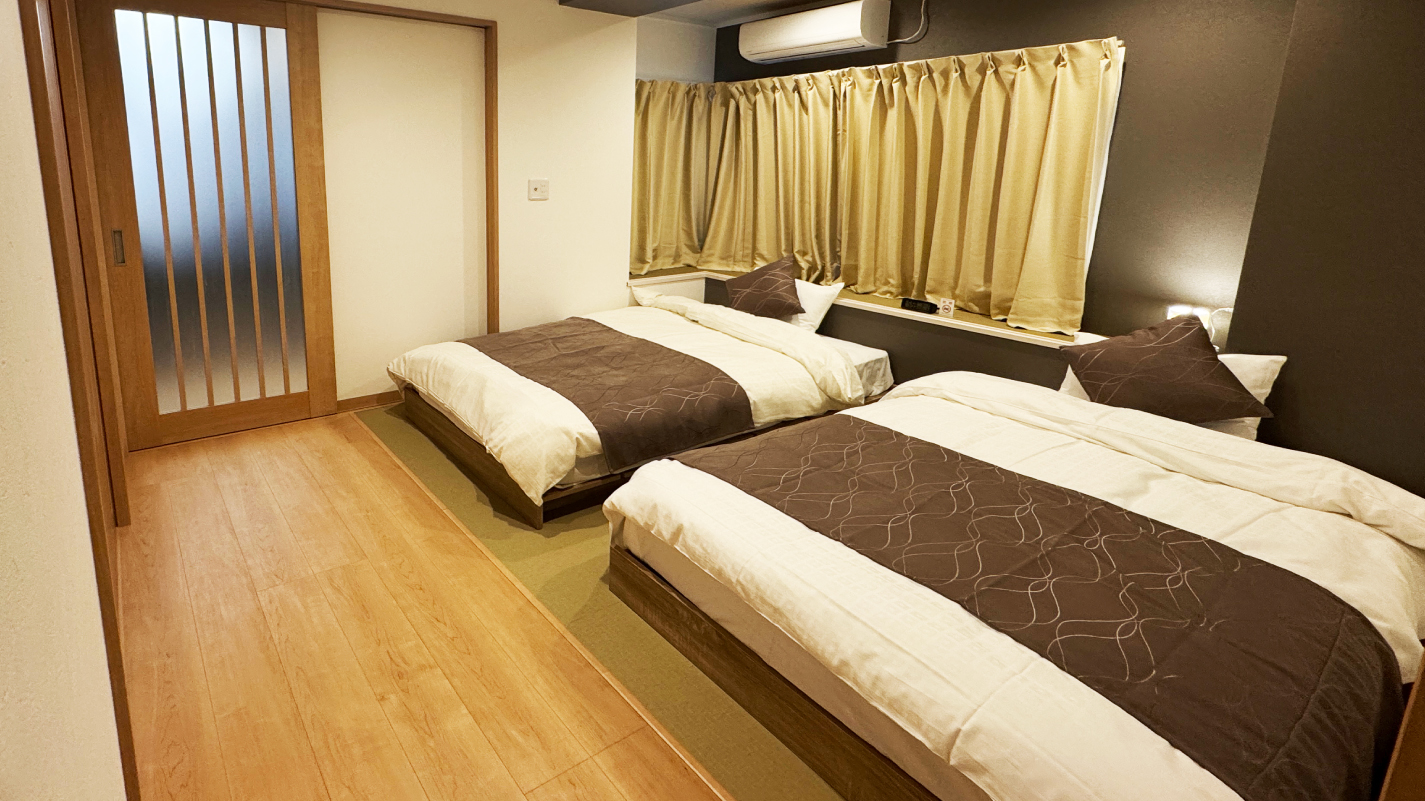 【デラックス】