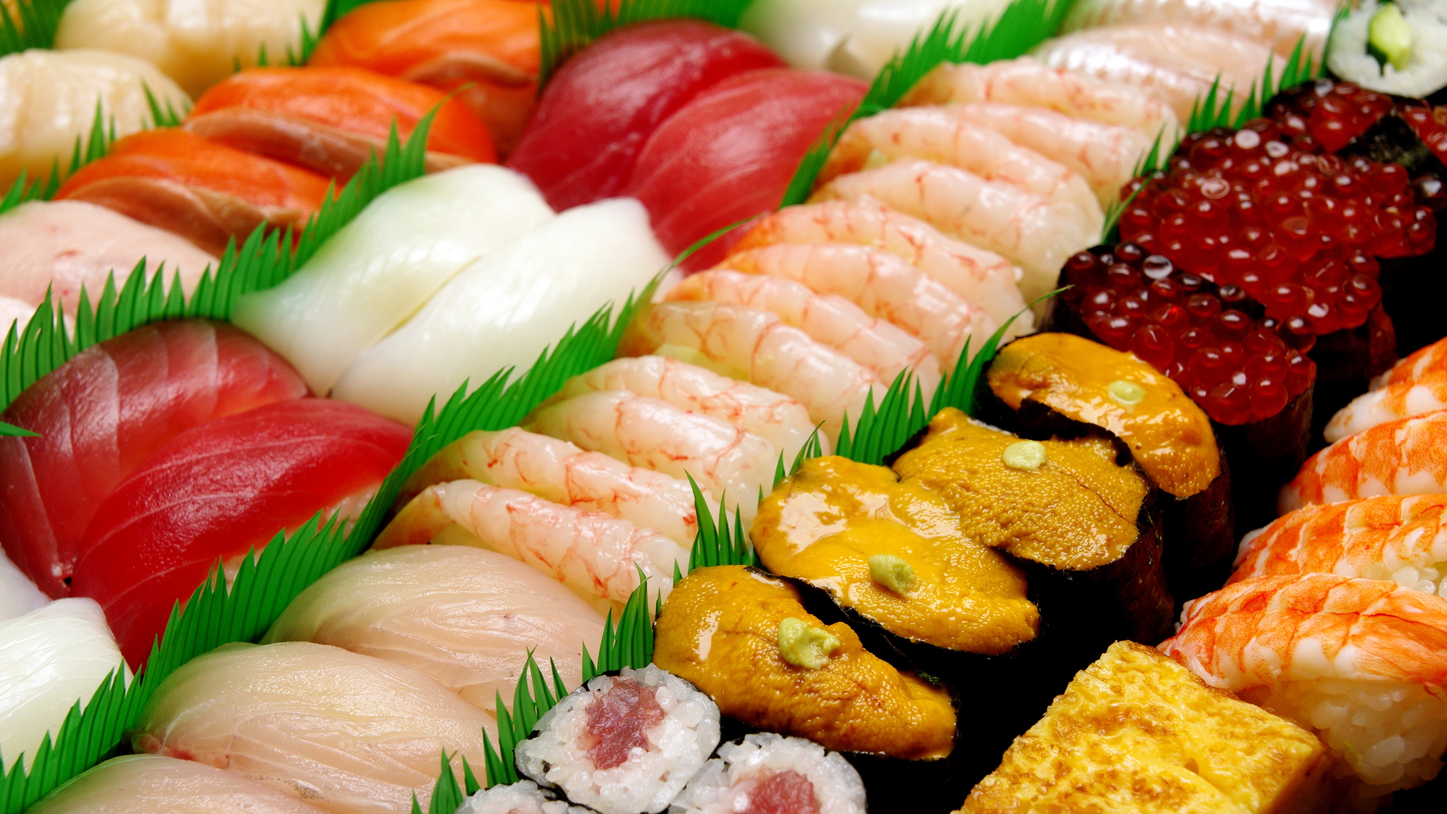 【リゾート内レストラン/すし屋のかつ勘】お持ち帰り すし桶 &yen;11,000より承っております。