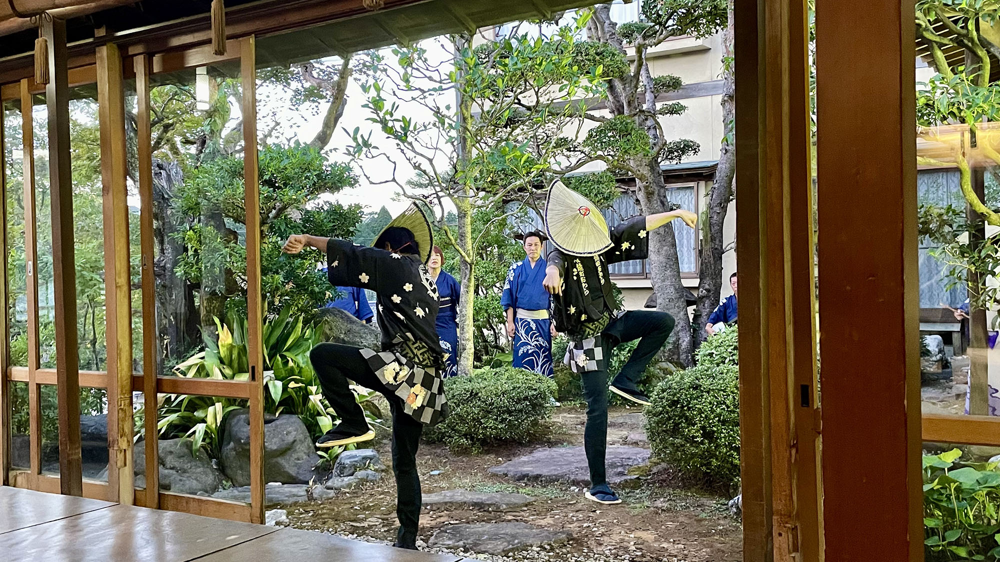 -お座敷おわら-　庭