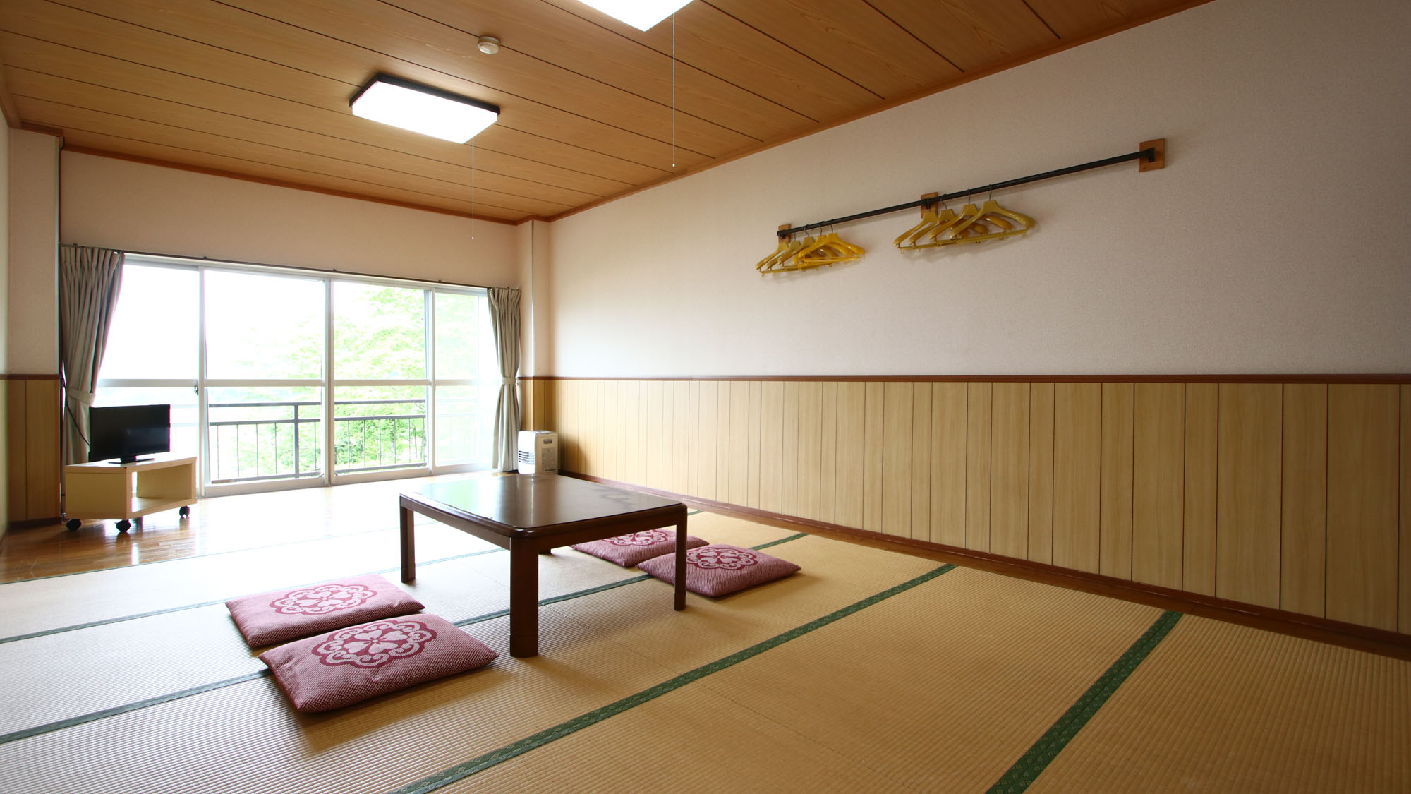 富士山ビュー和室&diams;広々空間でごゆっくりお寛ぎください♪*