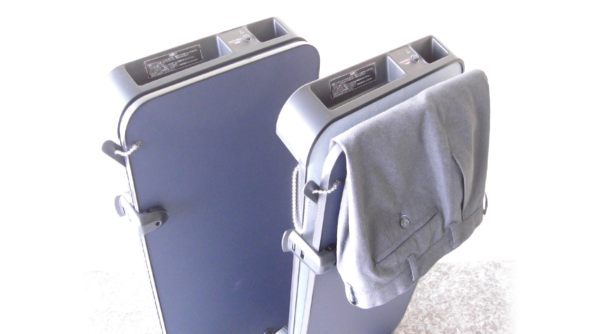 【無料貸出サービス】ズボンプレッサーはビジネスマンの必需品です♪