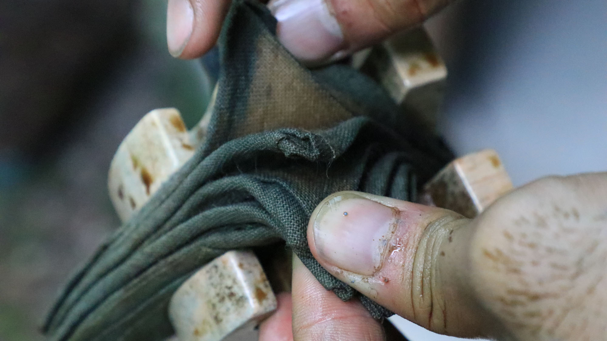 【藍染体験】一度目の染料後*