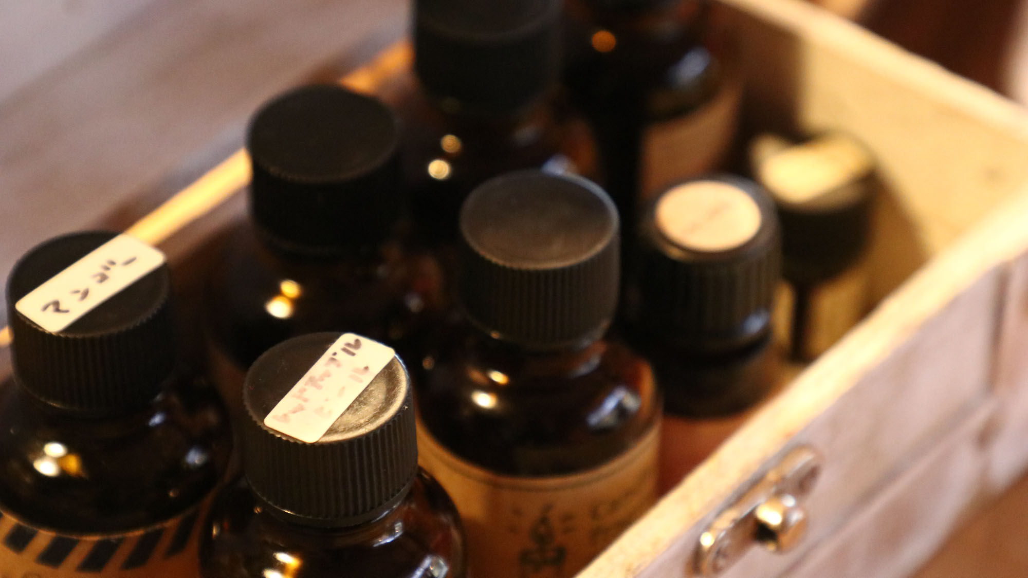 【オイルランプ作り体験】オーナー奥さんによるランプ作り体験が出来ます。*