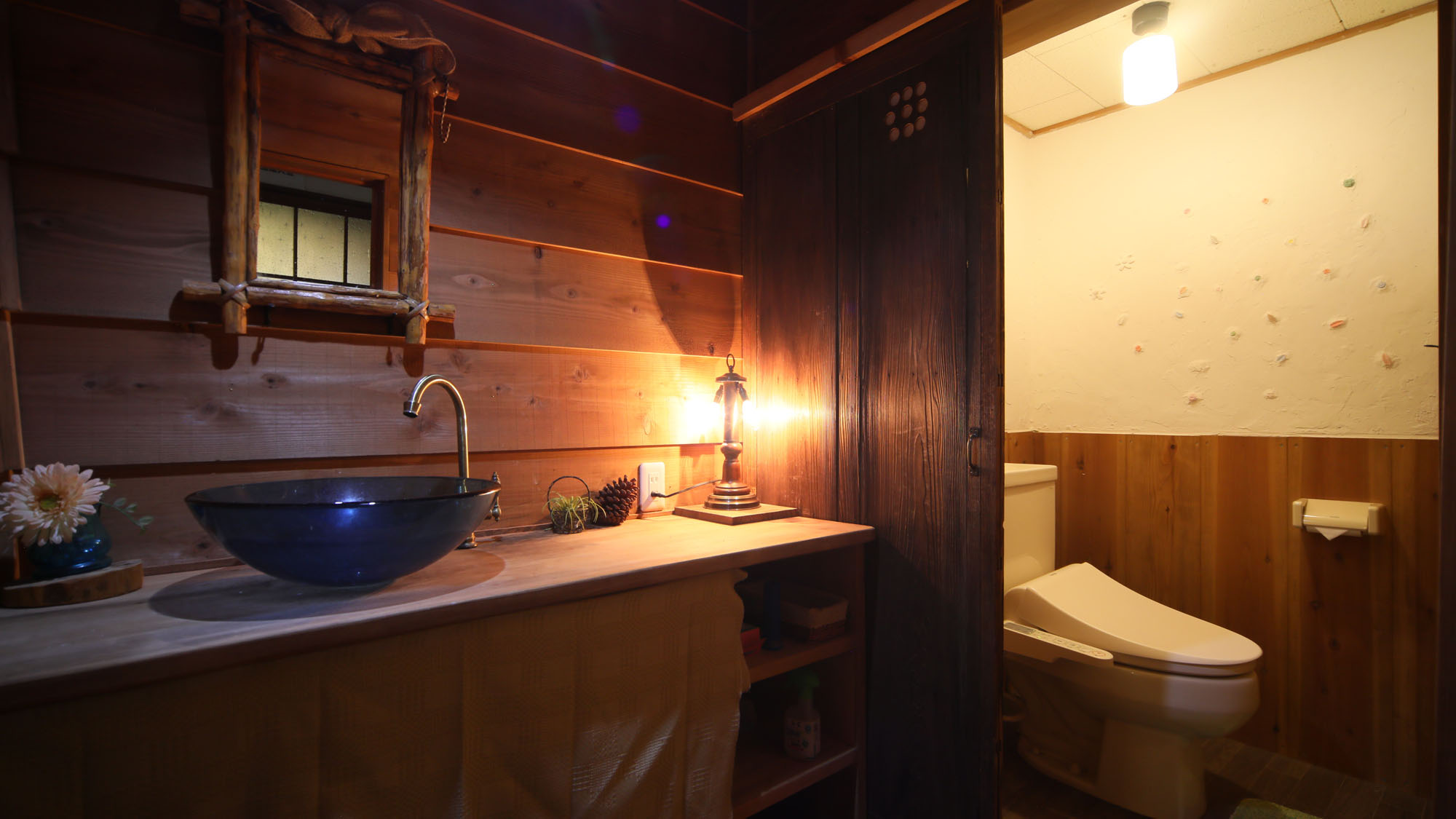 【洗面所・トイレ】*