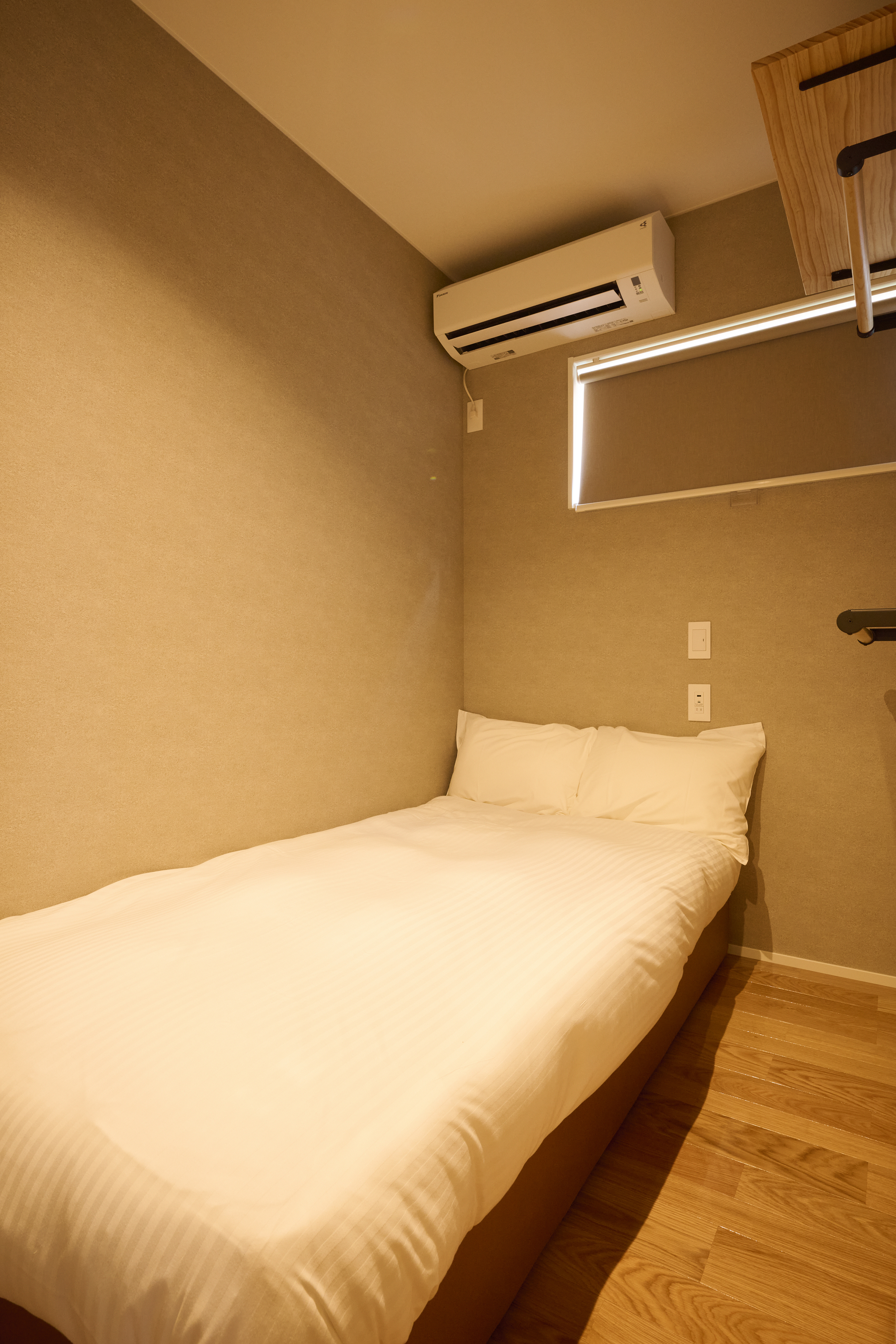 BASE TWO-ベッドルーム