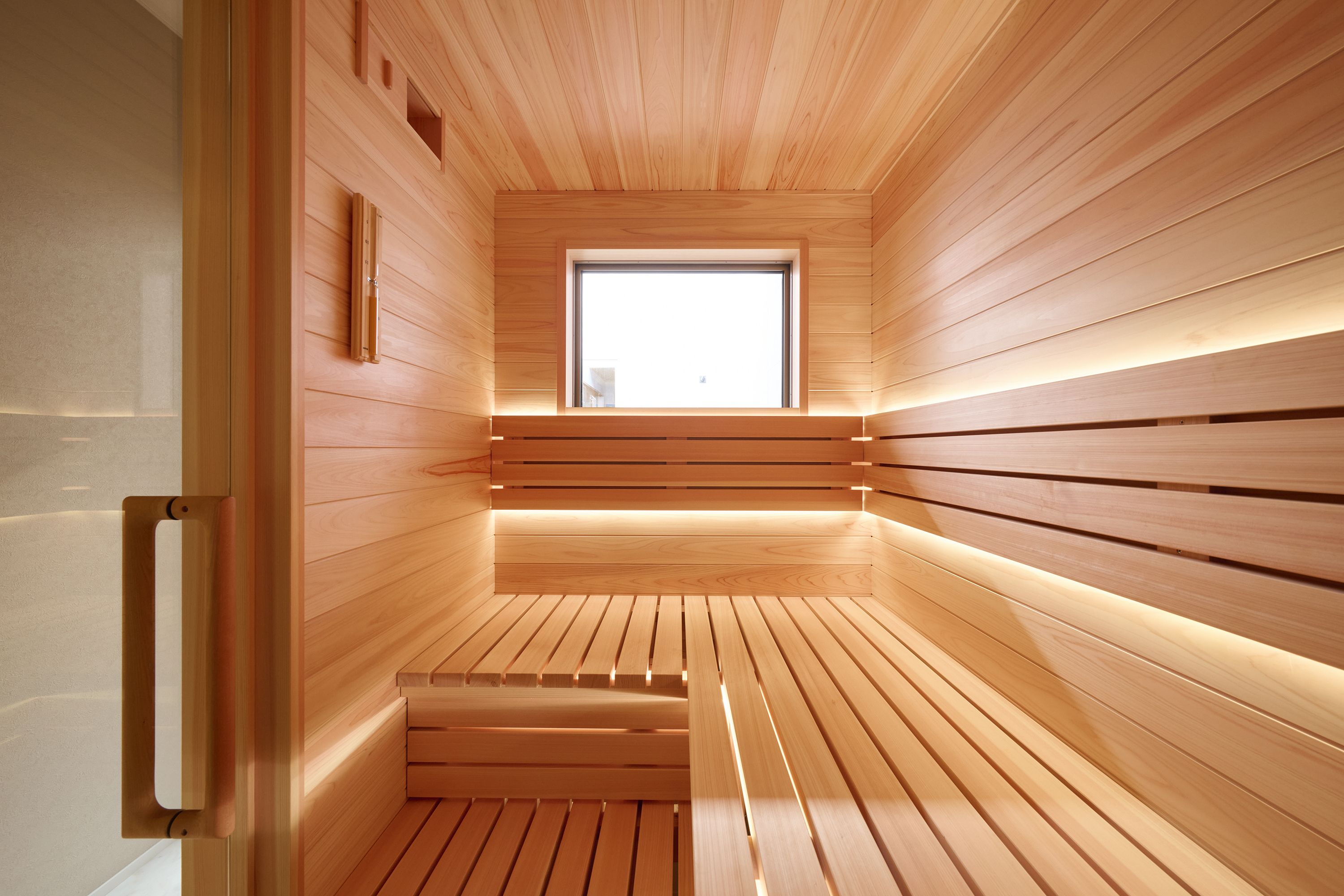 BASE TWO-サウナ室