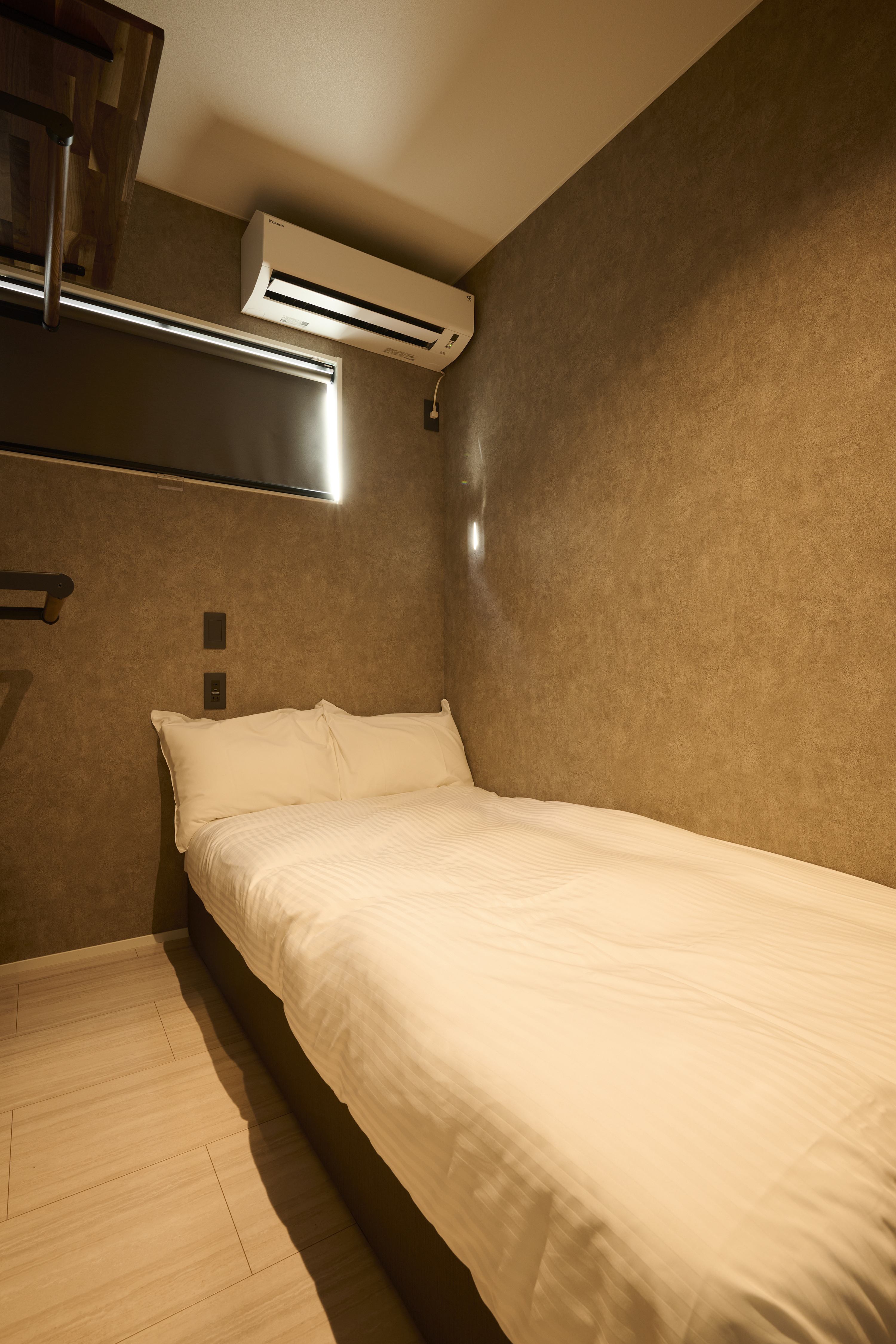 BASE ONE-ベッドルーム