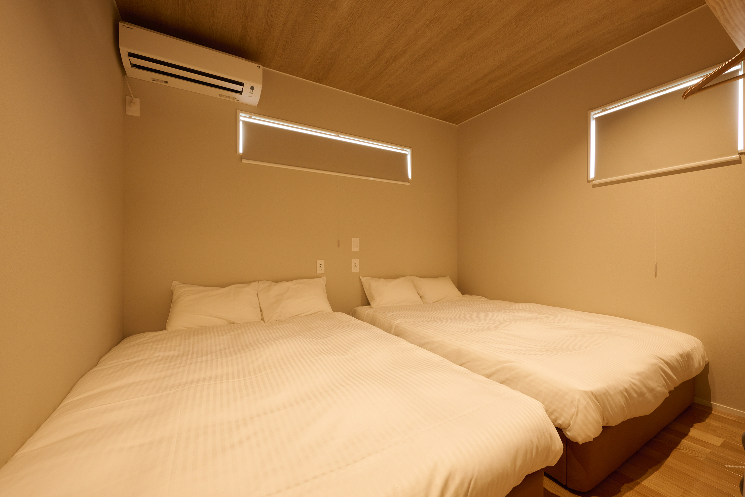 BASE TWO-ベッドルーム