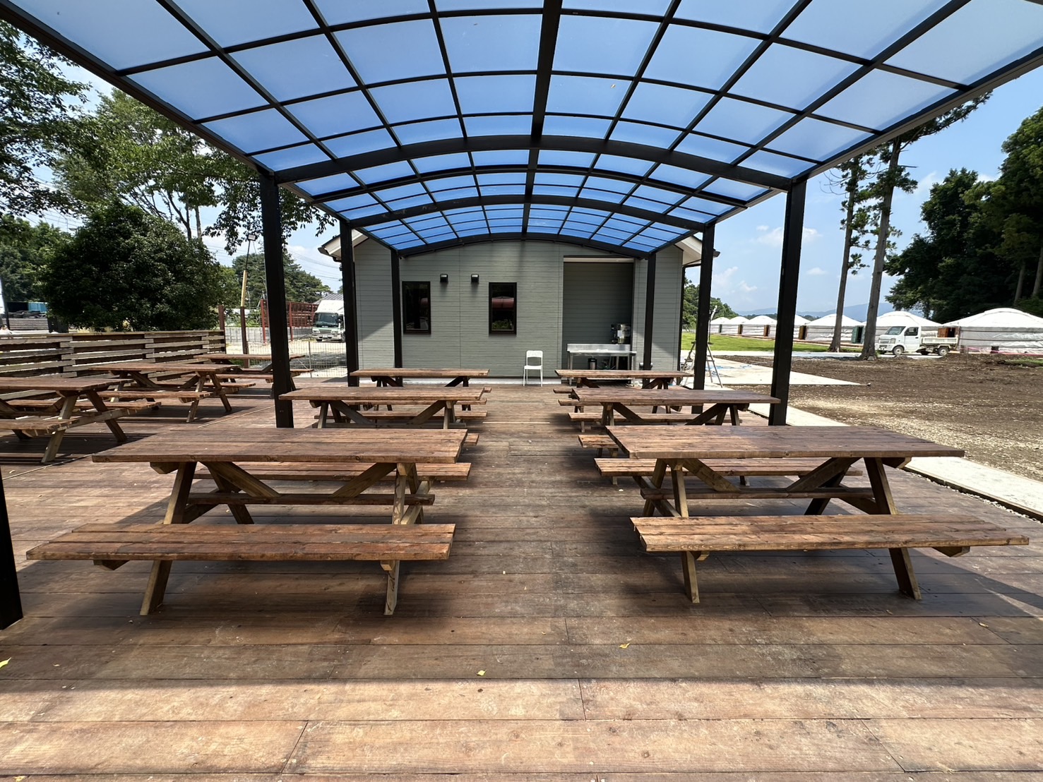 共用BBQ食事エリア