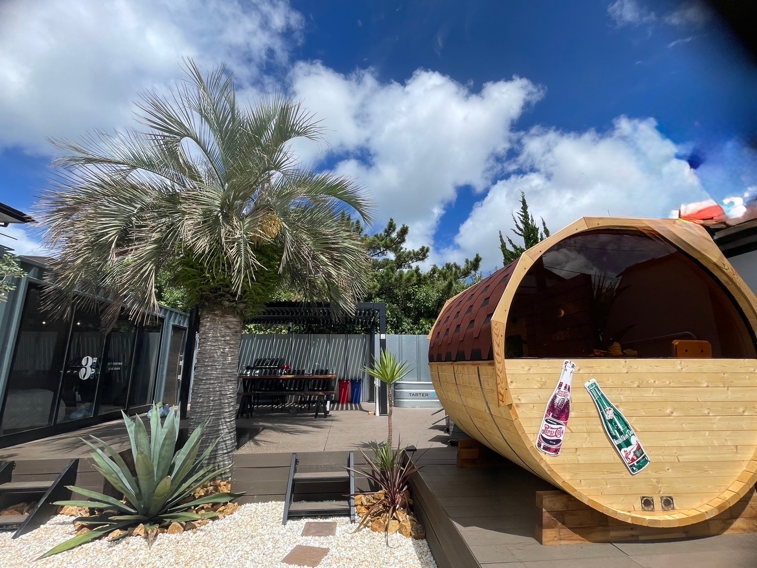 スリーキューブ