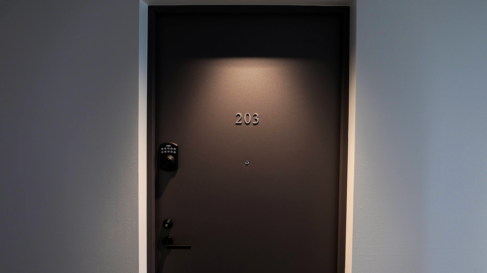 ・【館内】待ち時間なくスムーズに入室が可能です。仕事終わりに煩わしさを感じずお寛ぎいただけます