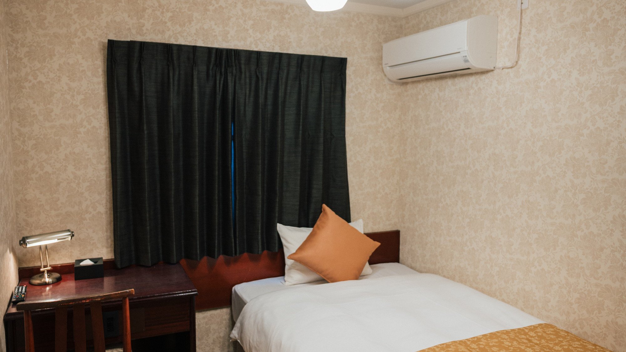 ①【シングルルーム】Prague Classic（プラハ・クラシック）