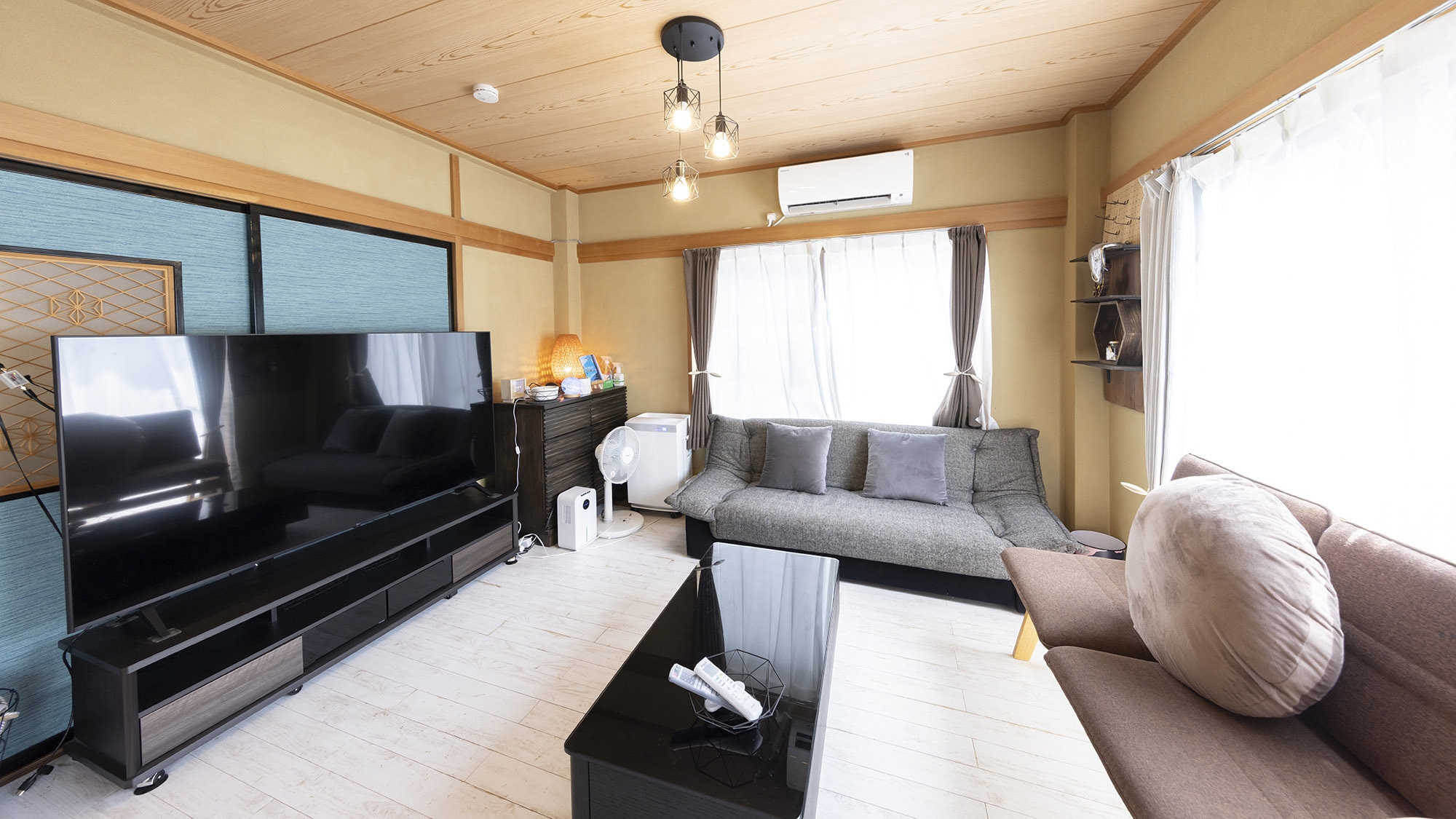 【楽天スーパーSALE】素泊/戸田湾の豊かな自然を感じられるテラスが自慢の一棟貸し。温泉券プレゼント