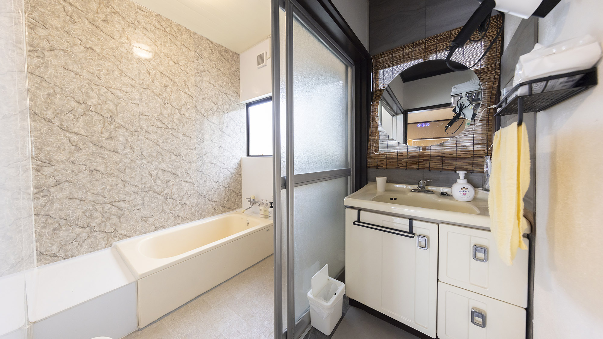 ・【洗面所】忙しい朝も安心。身支度をスムーズに行えます