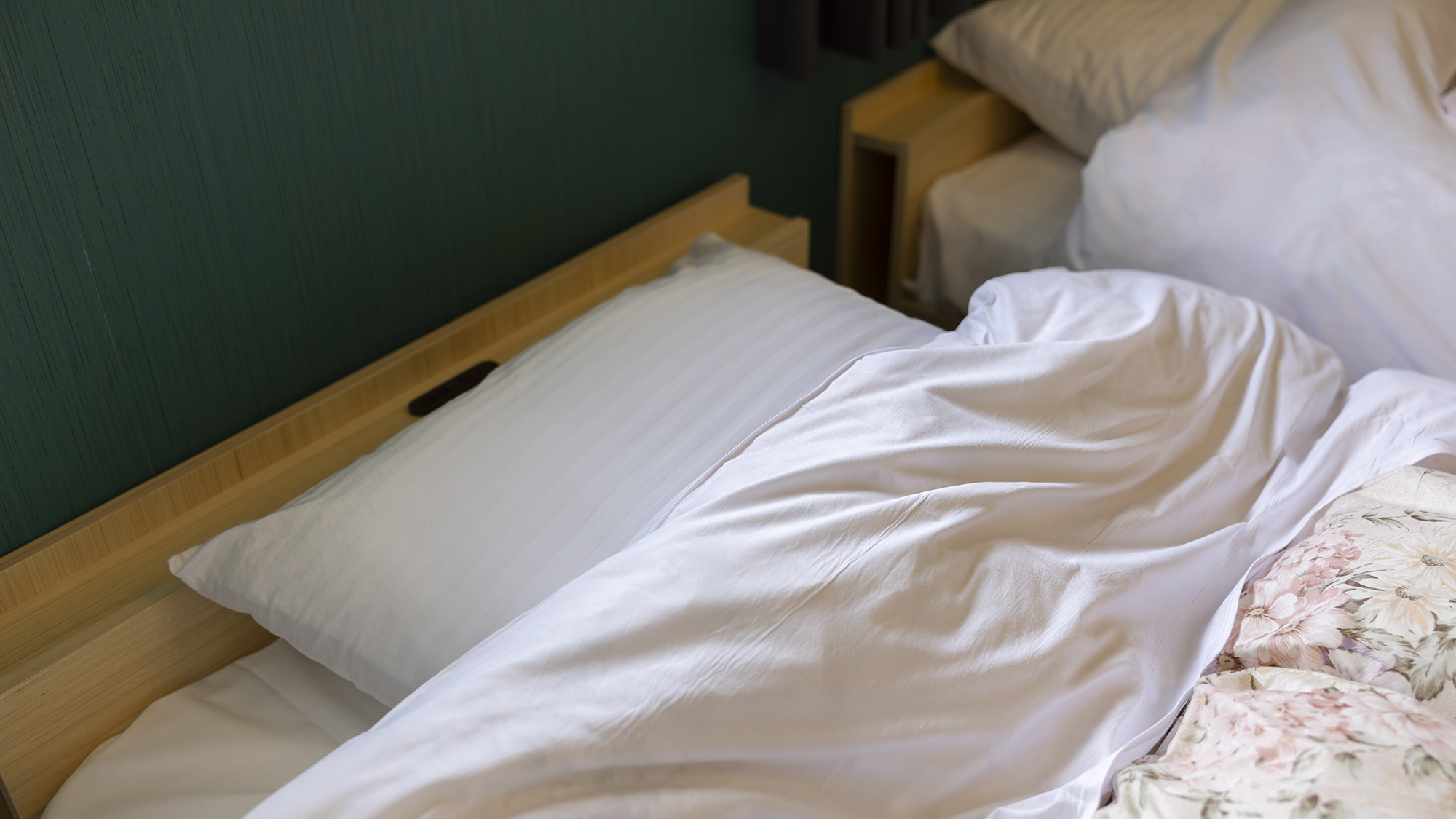 ・【2階ベッドルーム】ふかふかのお布団で朝までぐっすりお休みください