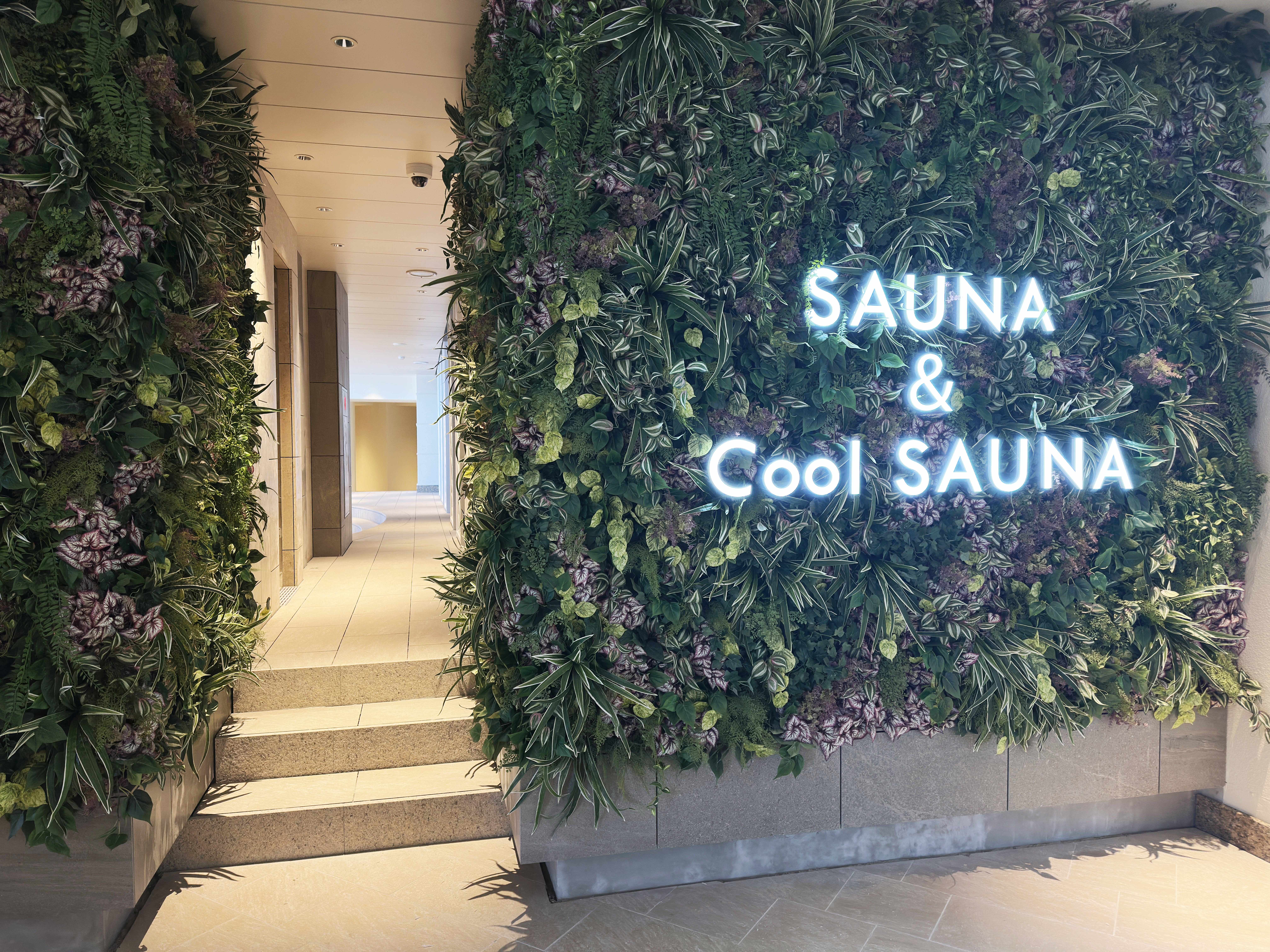 サウナ「SAUNA＆COOL SAUNA」