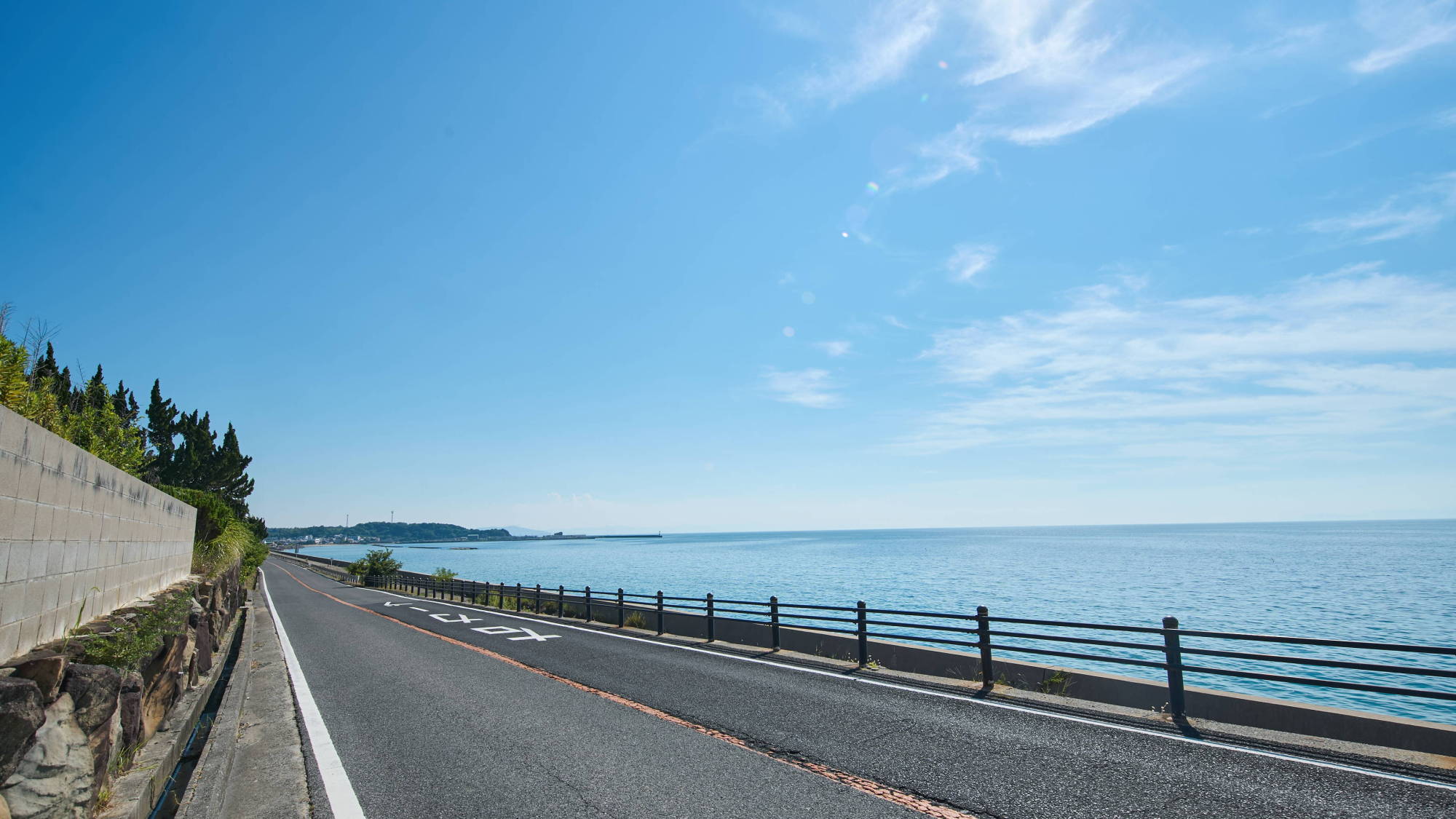 周辺：淡路サンセットライン沿いのオーシャンフロントヴィラです