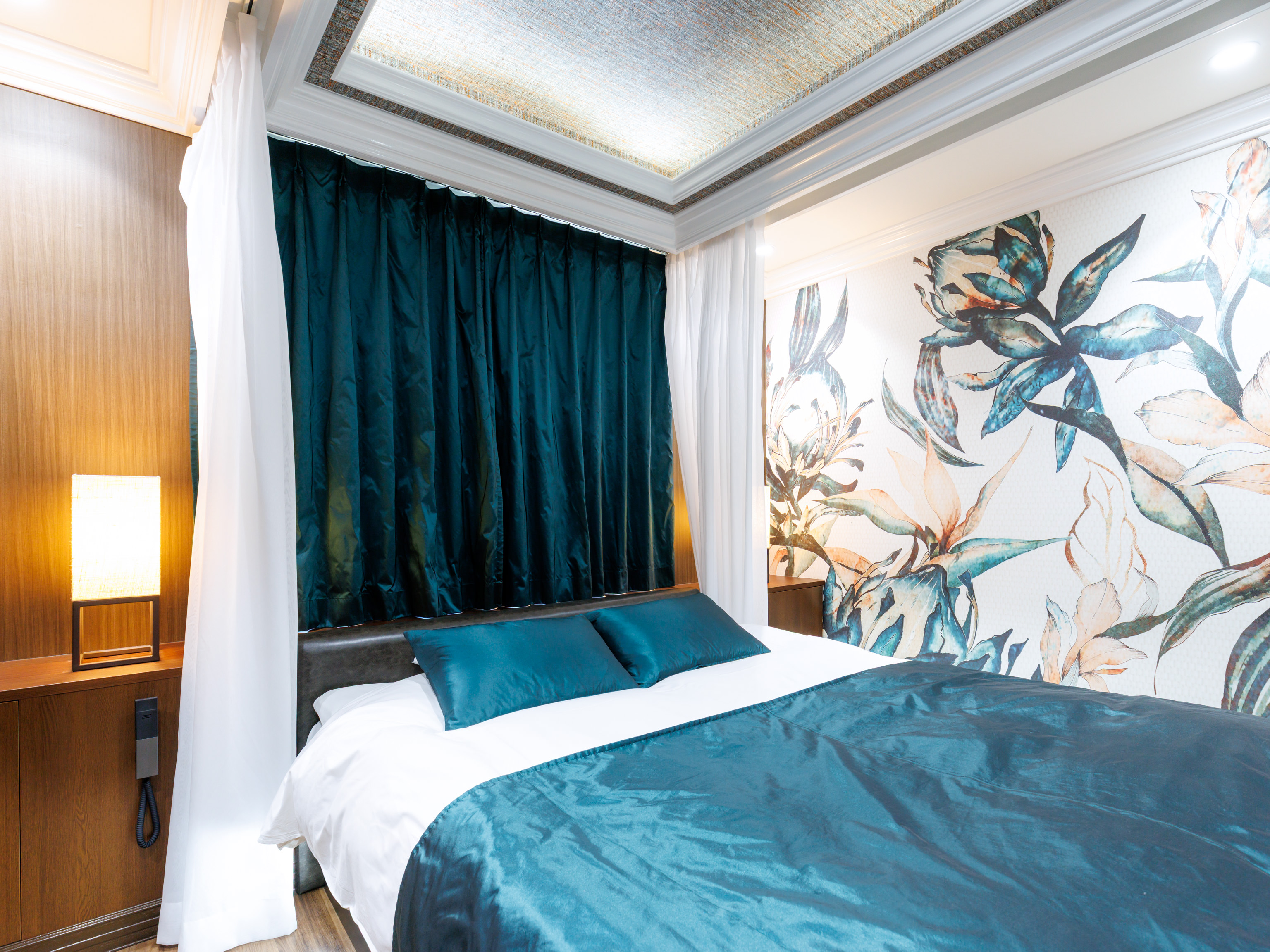 【禁煙】スーペリアダブル(カラオケ付)