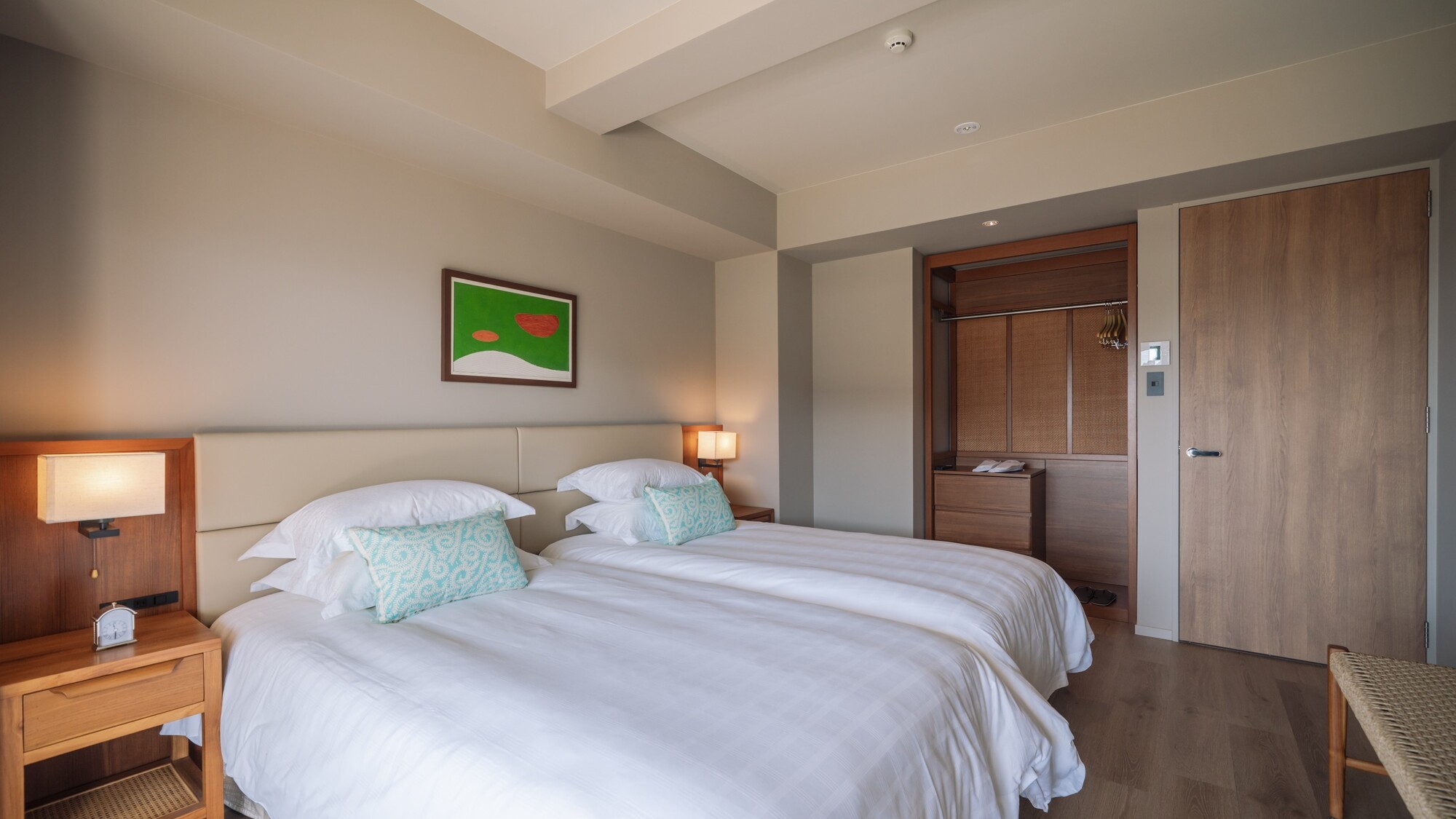 客室_アカスイート2ベッドルーム_A2B_R401