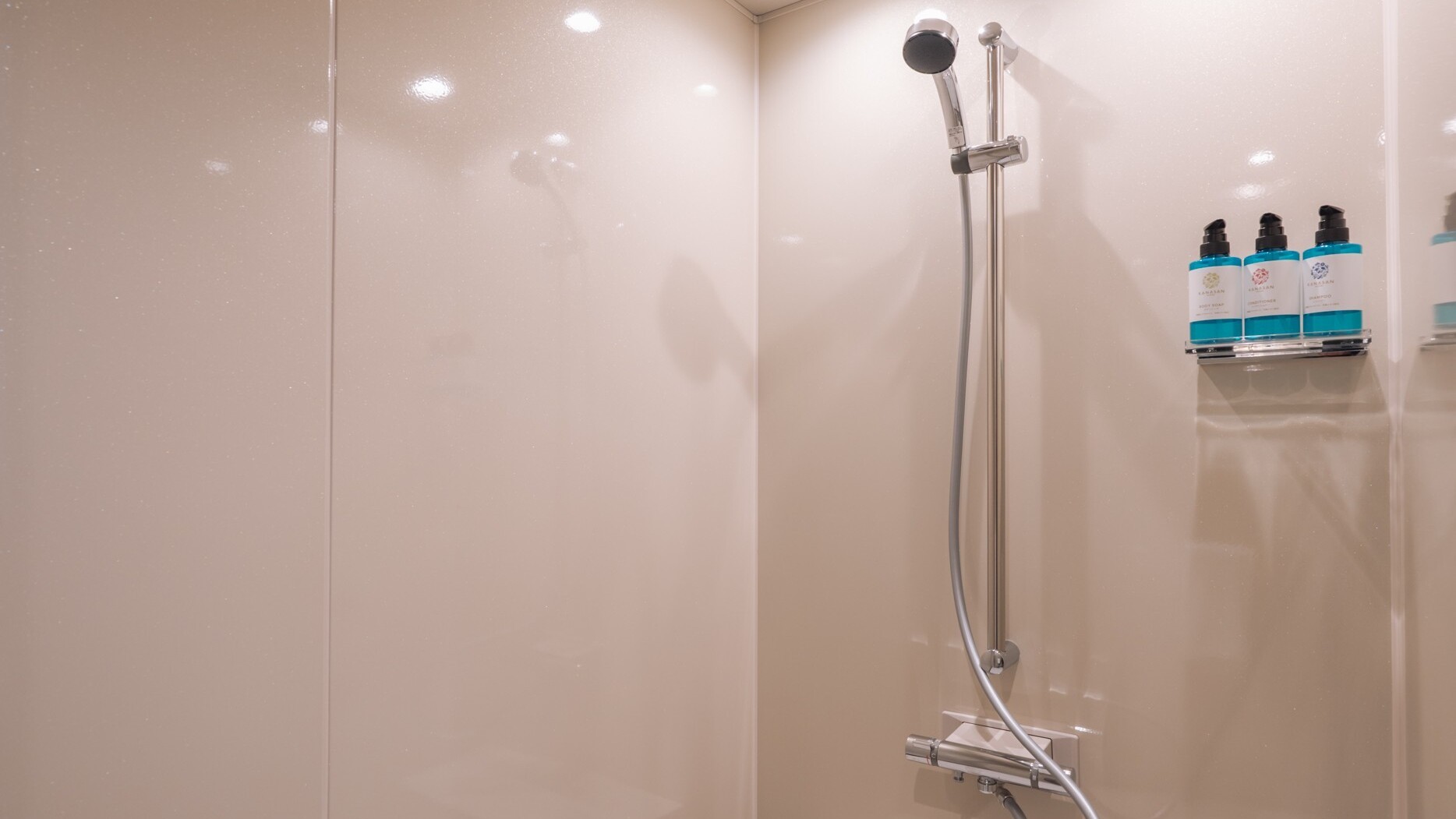 客室_アカスイート1ベッドルーム_A1B_R304