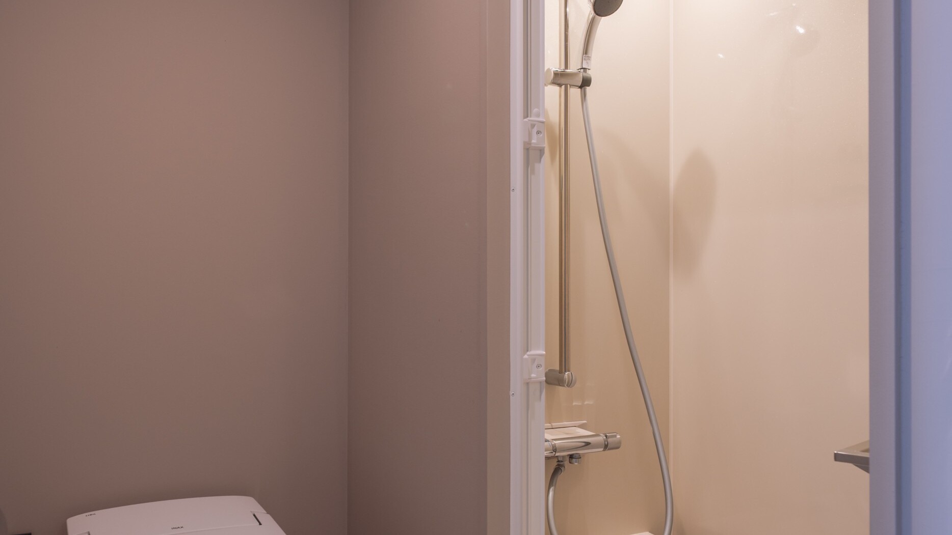 客室_コンフォートキング_ACK_R205