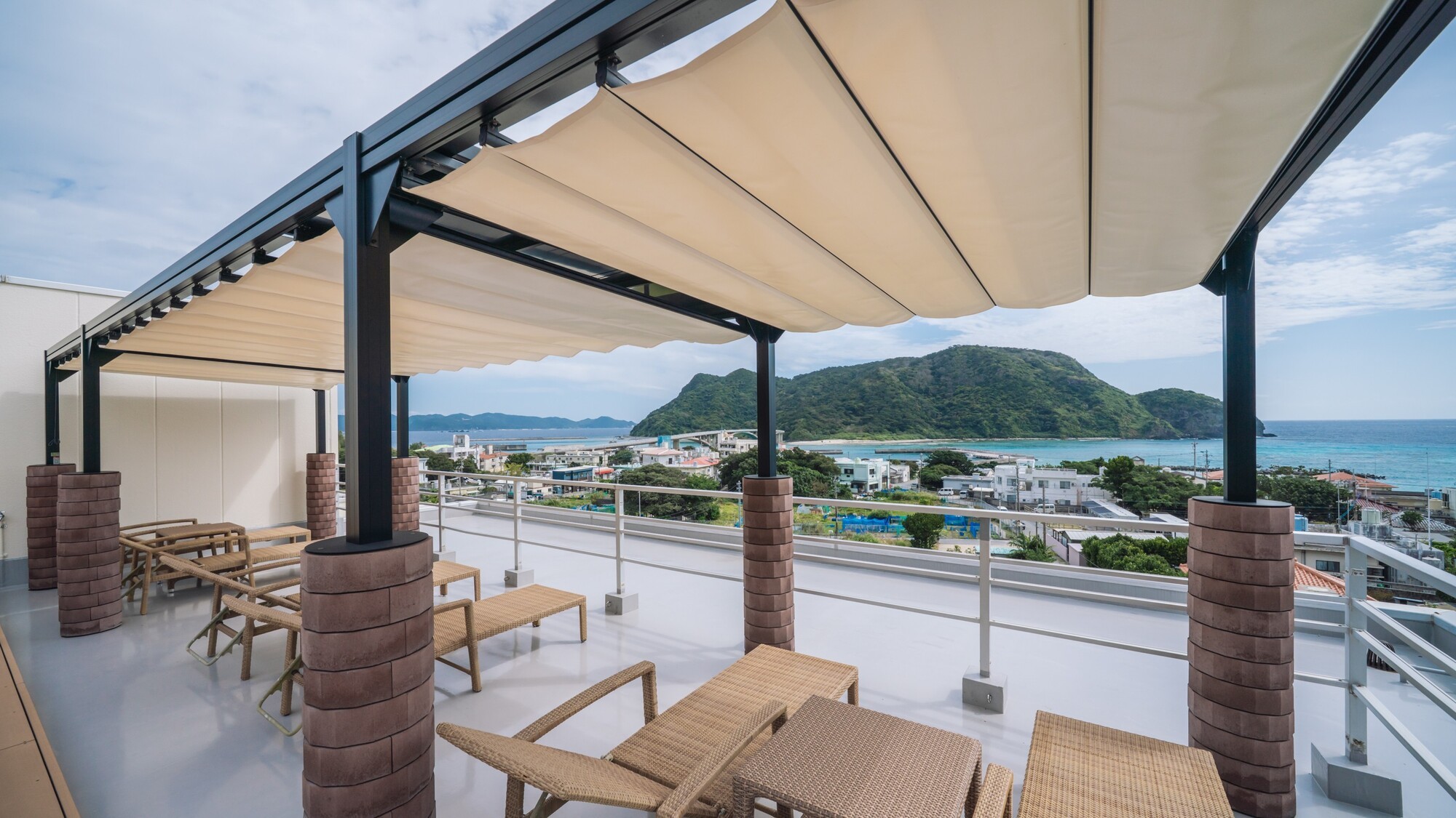 ルーフトップテラス