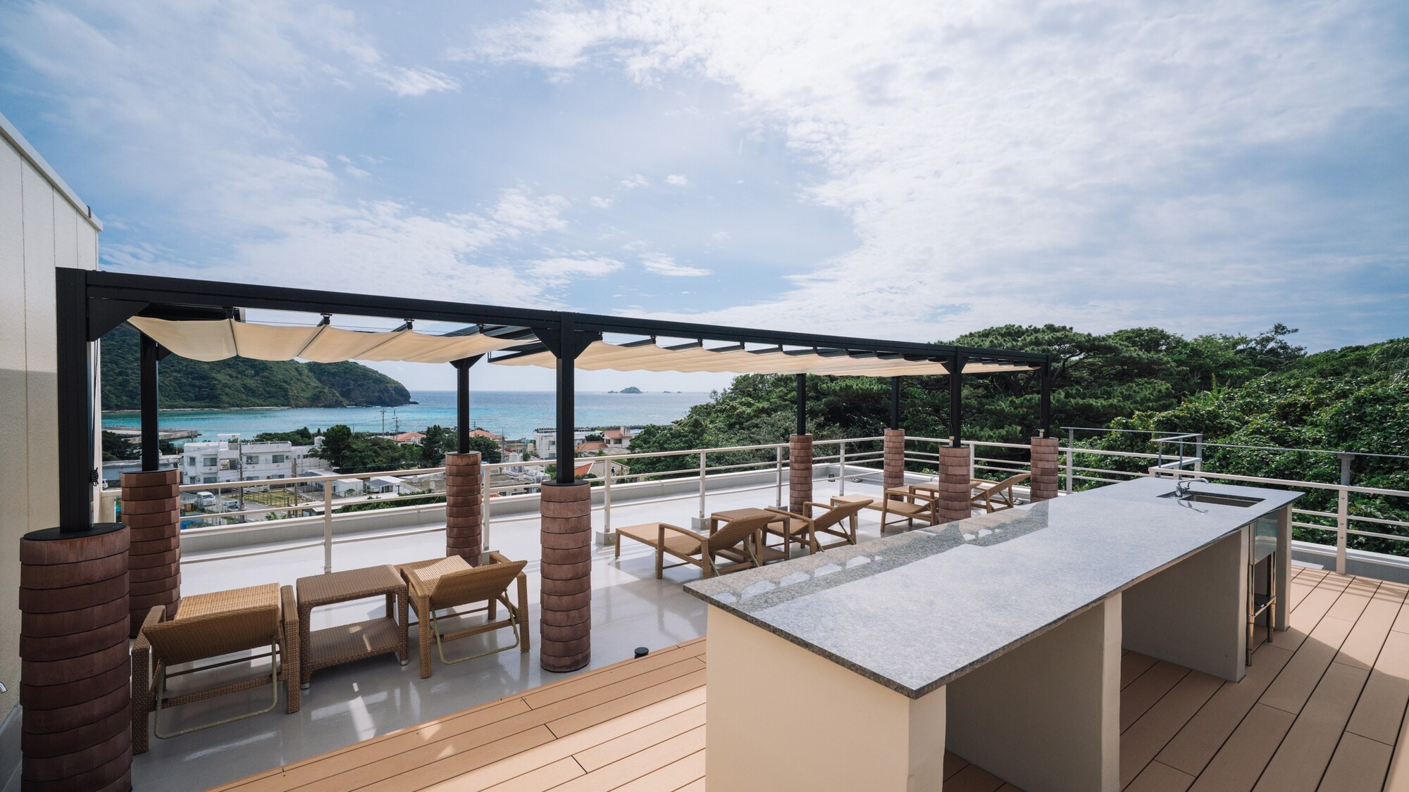 ルーフトップテラス