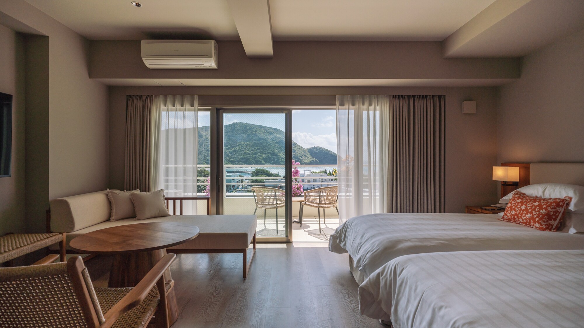 客室_モデレートツイン_AMT_R403