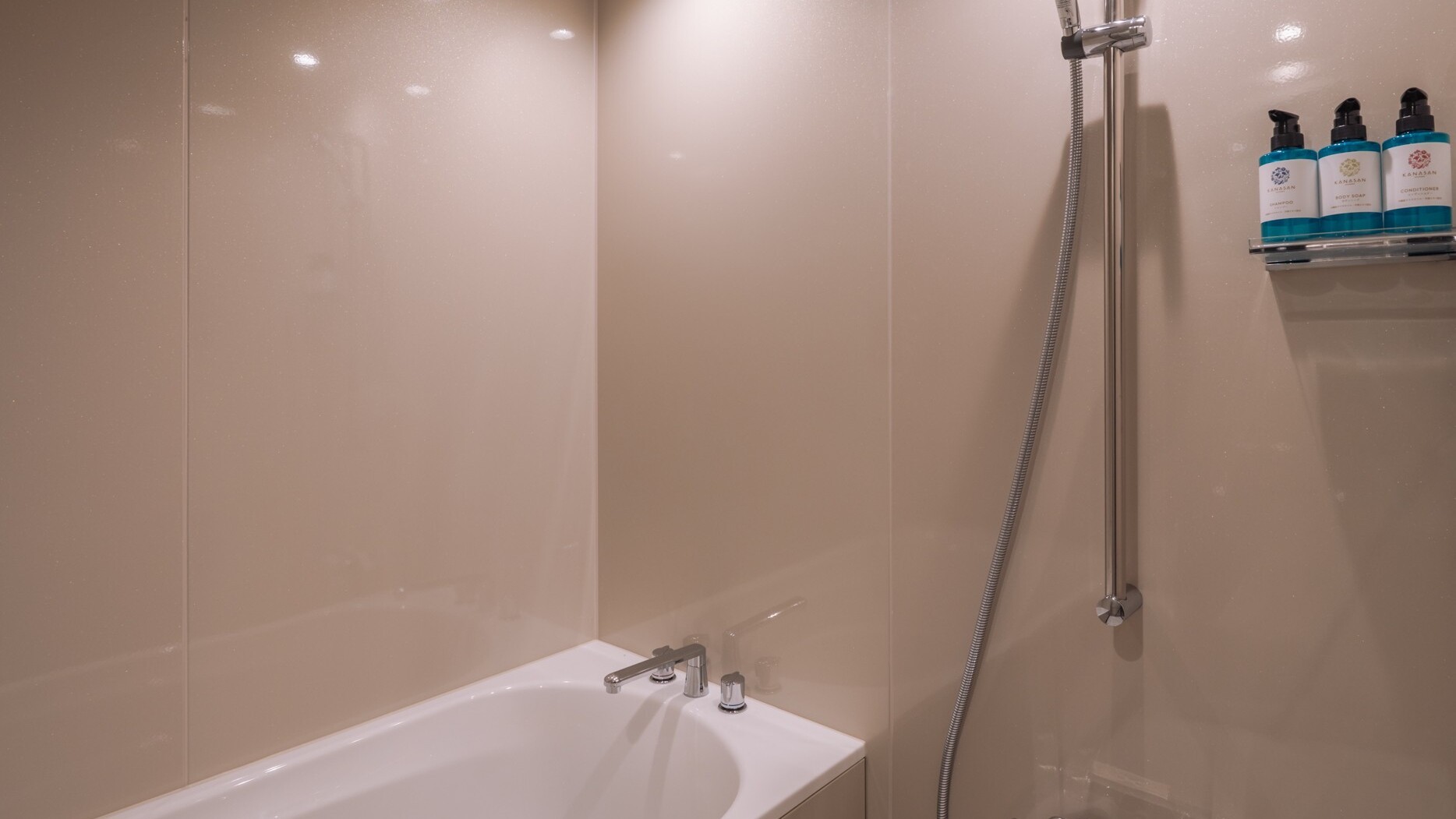 客室_アカスイート2ベッドルーム_A2B_R401