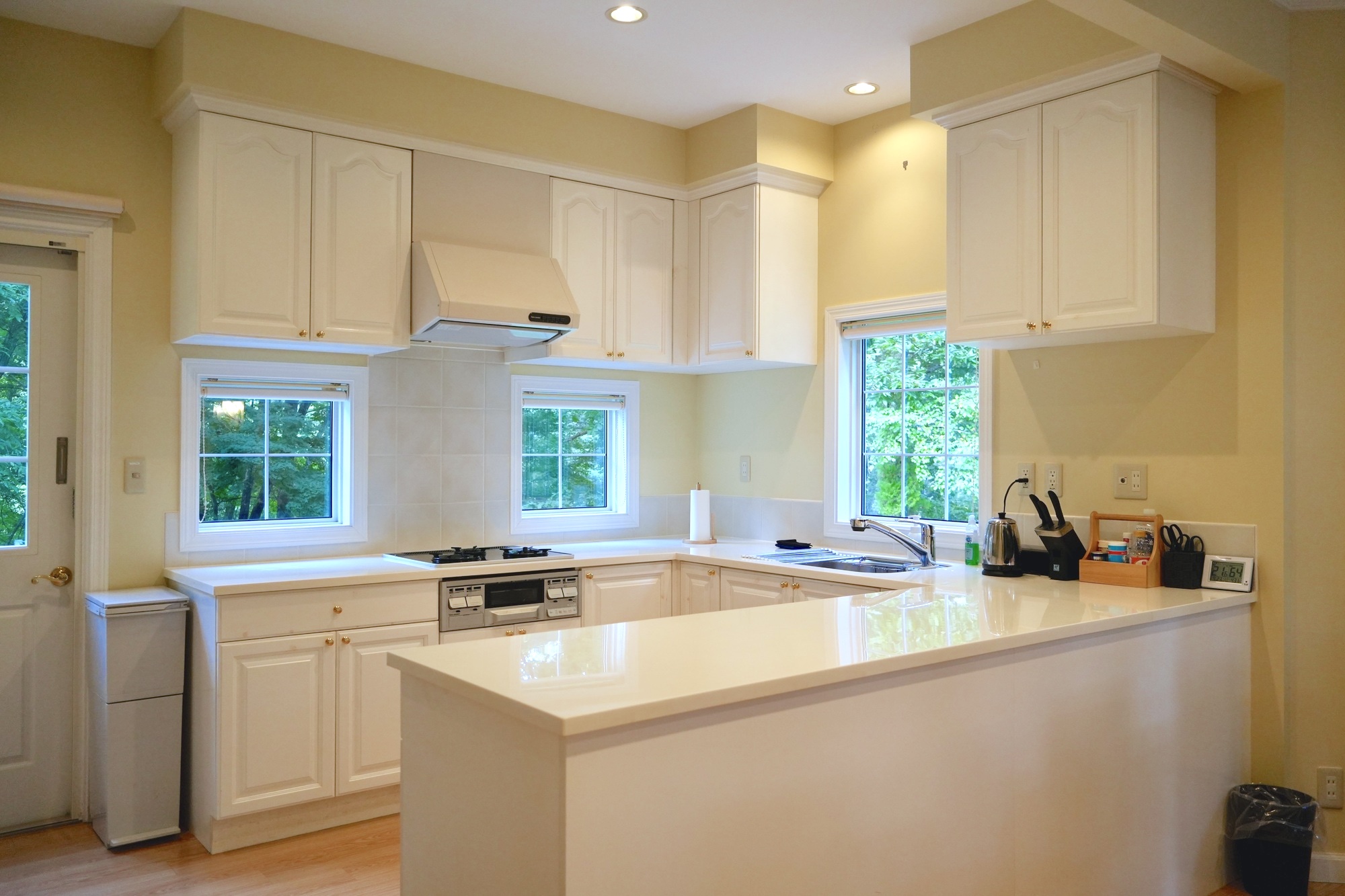 【アカマツ】キッチン