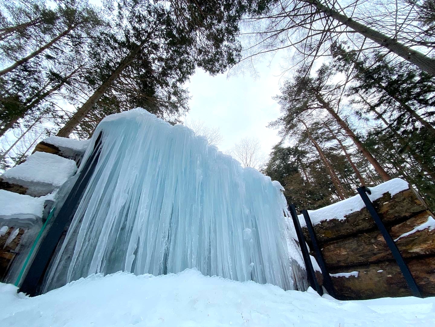 冬の絶景「氷瀑」