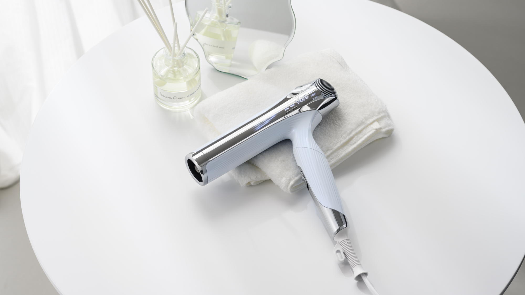 全客室にReFa BEAUTECH DRYER SMART W導入