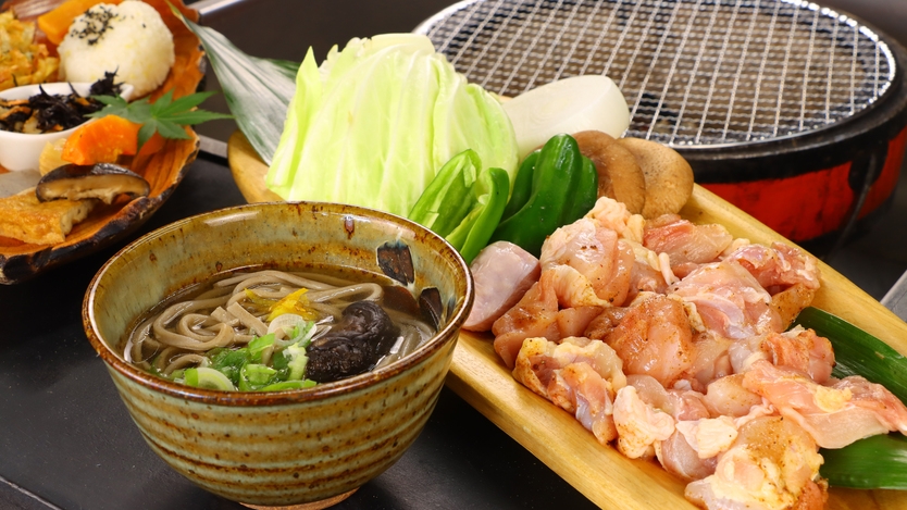 夕食付◆食事処で味わう霧島鶏の炭火焼♪朝は自由な素泊まりスタイル