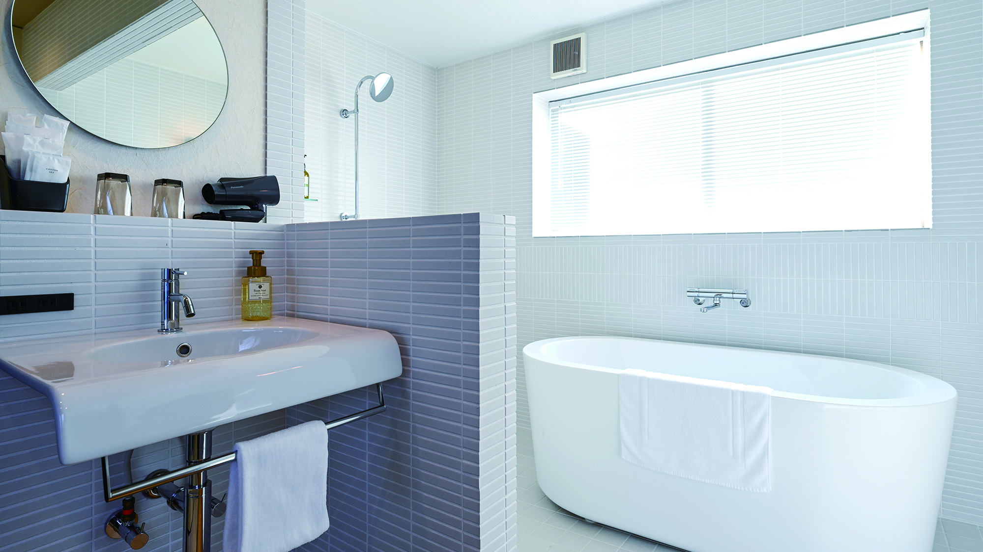 鈴 夢見坂 夢子（3階）