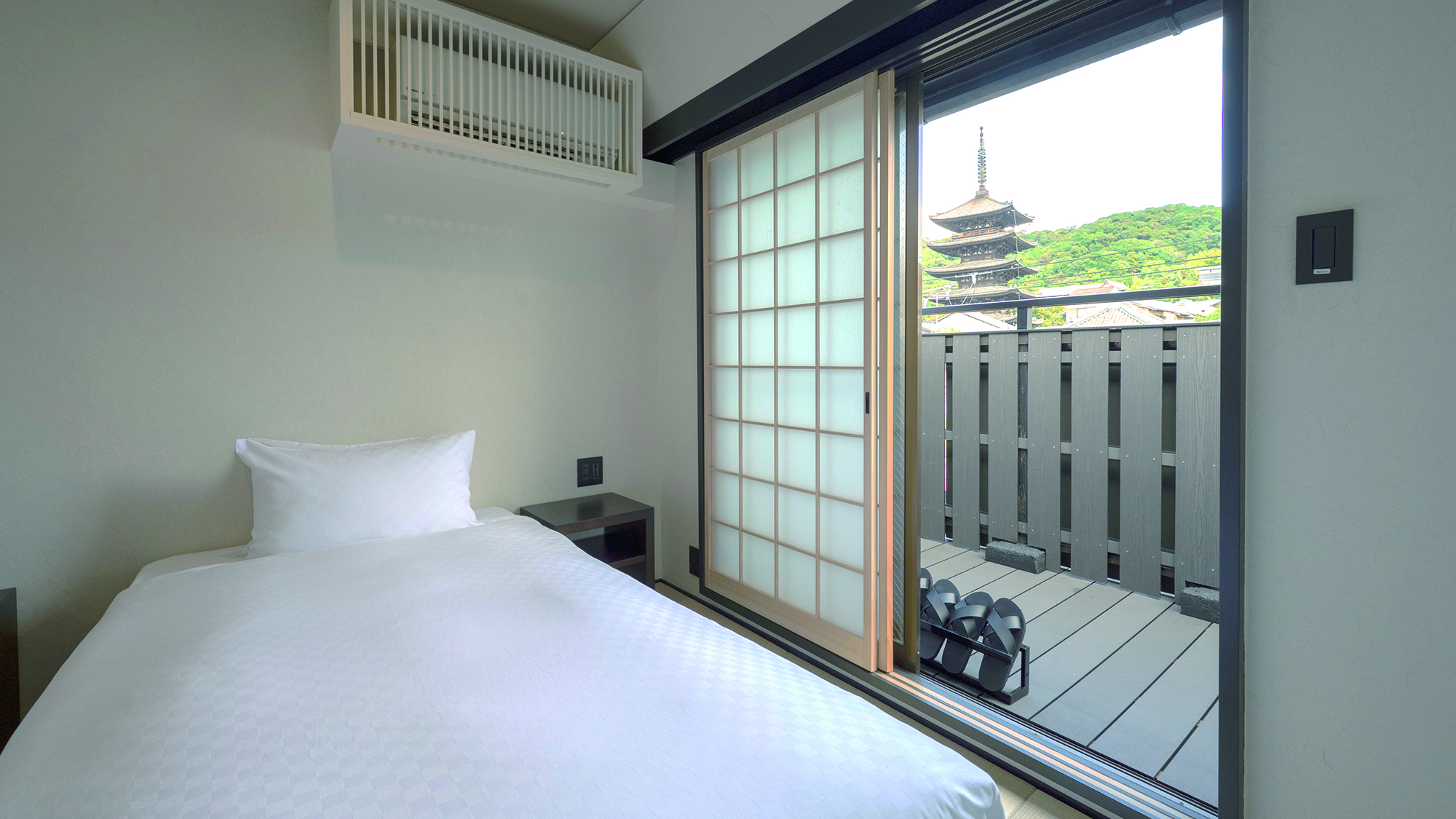 鈴 夢見坂 夢子（3階）