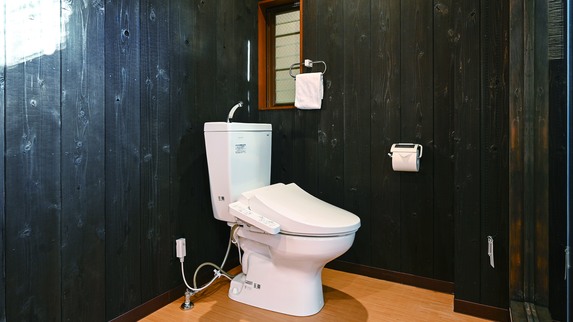 鈴 夢見坂 夢子（2階）